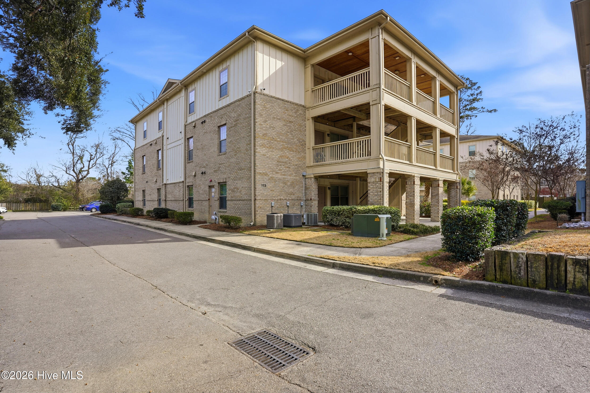 115 Covil Avenue Unit 102 Property Photo 3