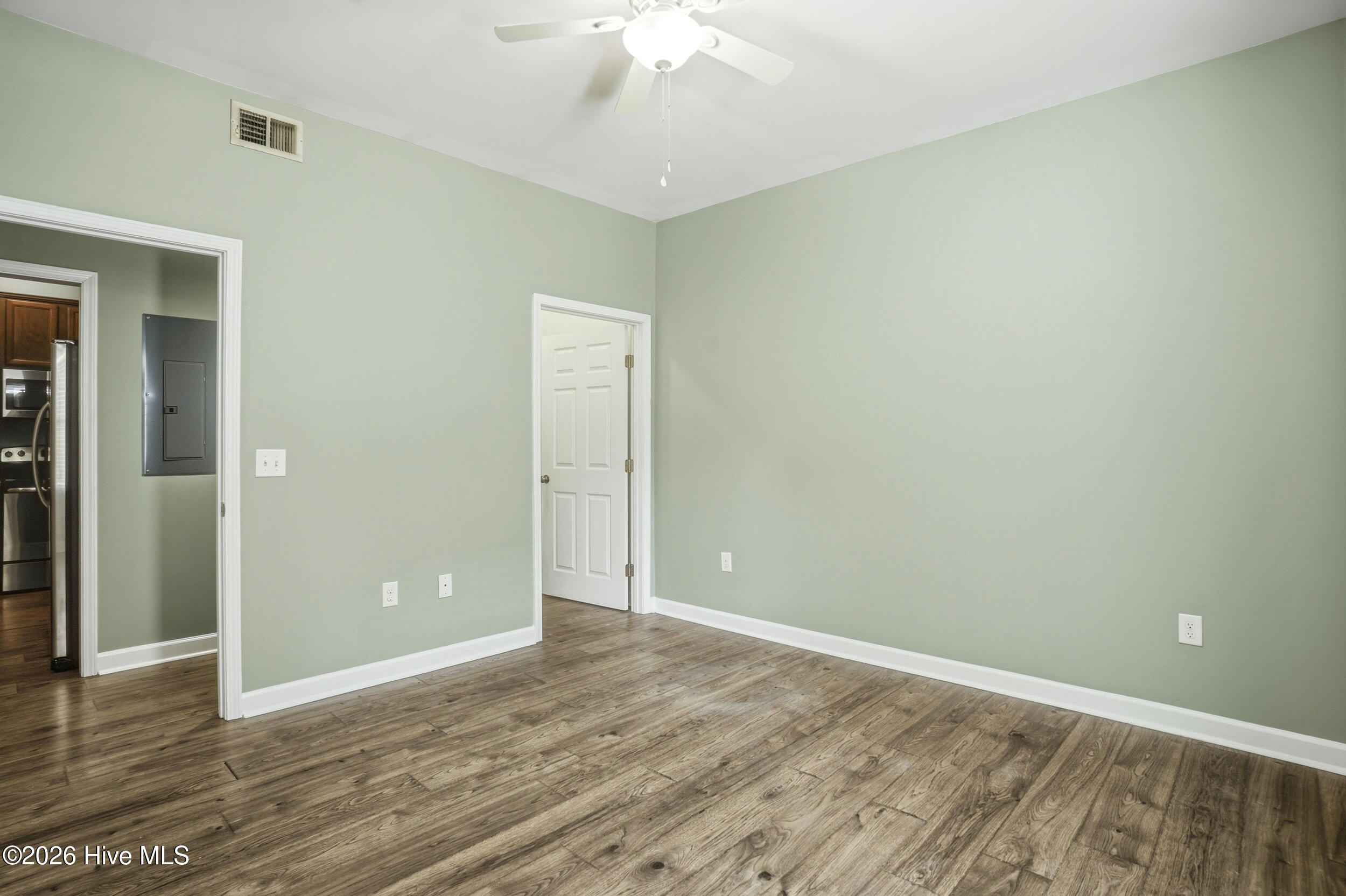 115 Covil Avenue Unit 102 Property Photo 15