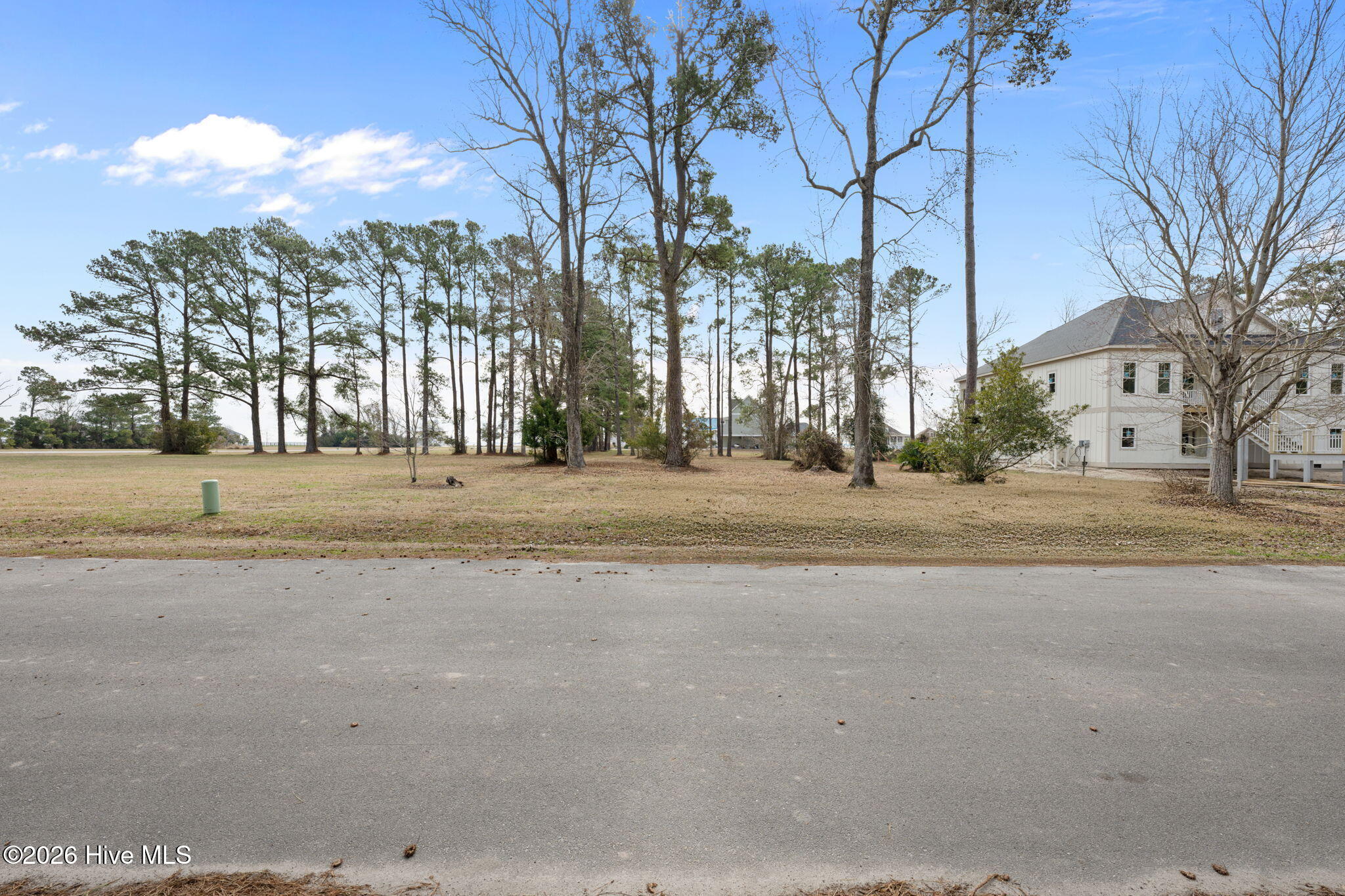 4005 Tarpon Drive Property Photo 2
