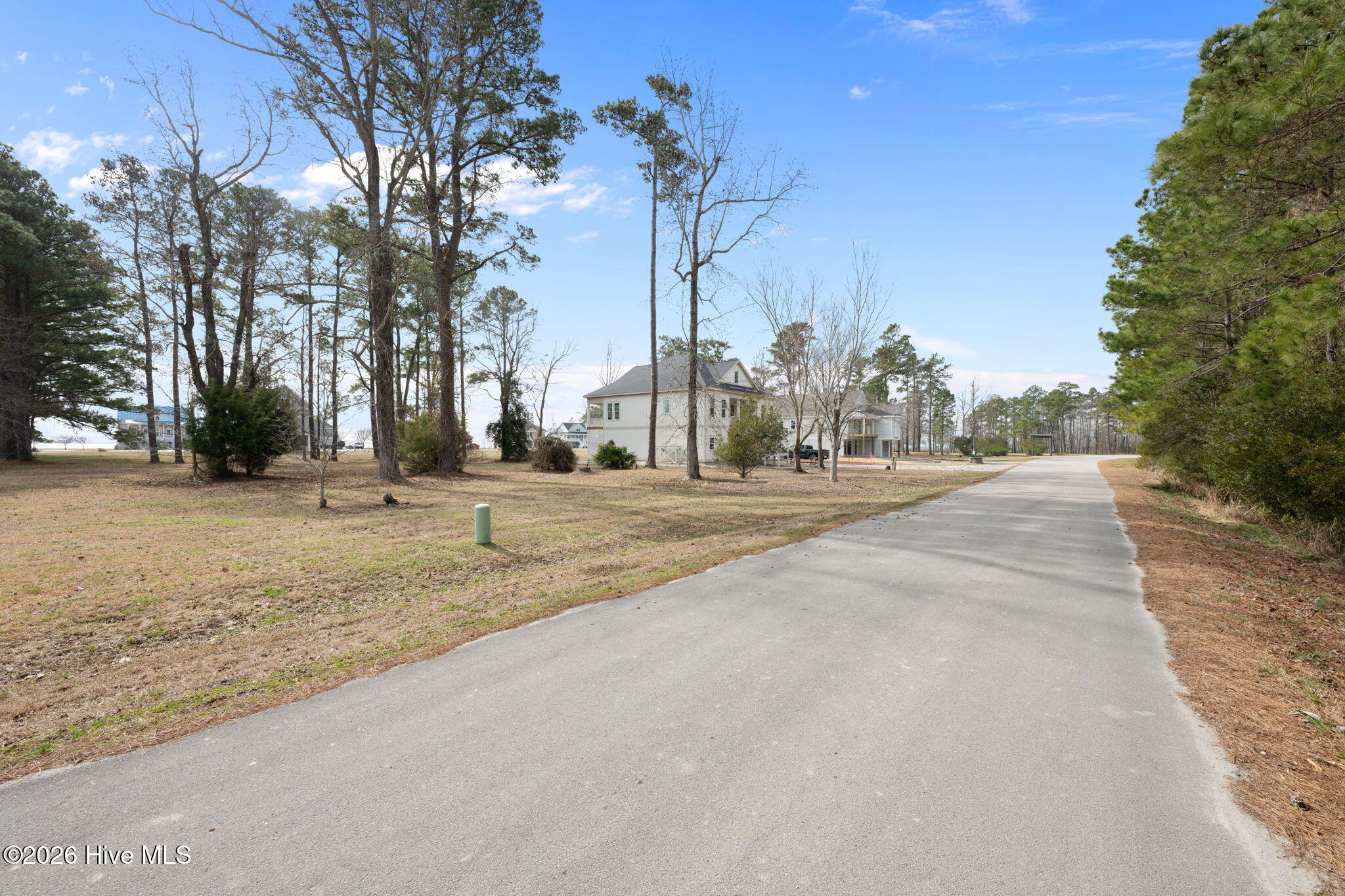 4005 Tarpon Drive Property Photo 3