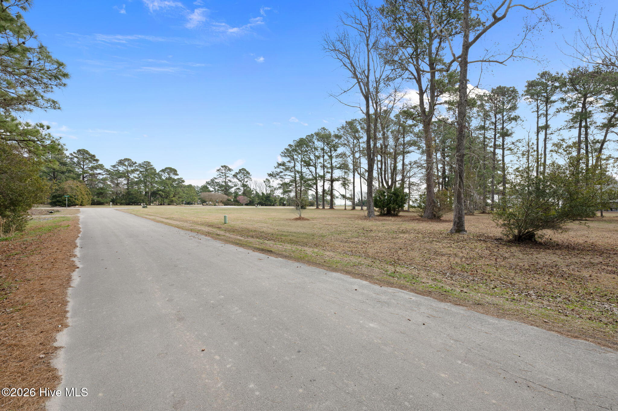 4005 Tarpon Drive Property Photo 4