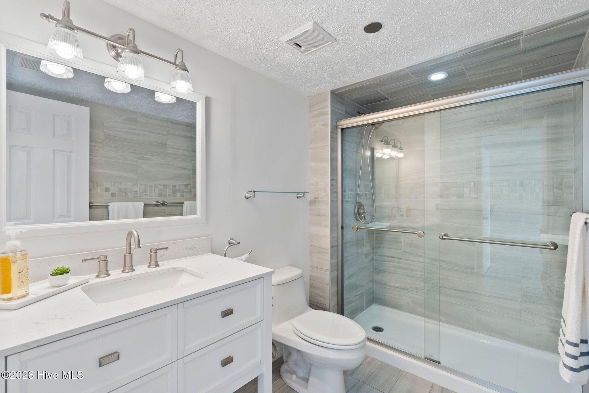 1080 Saint Joseph Street Apt 2b Property Photo 6