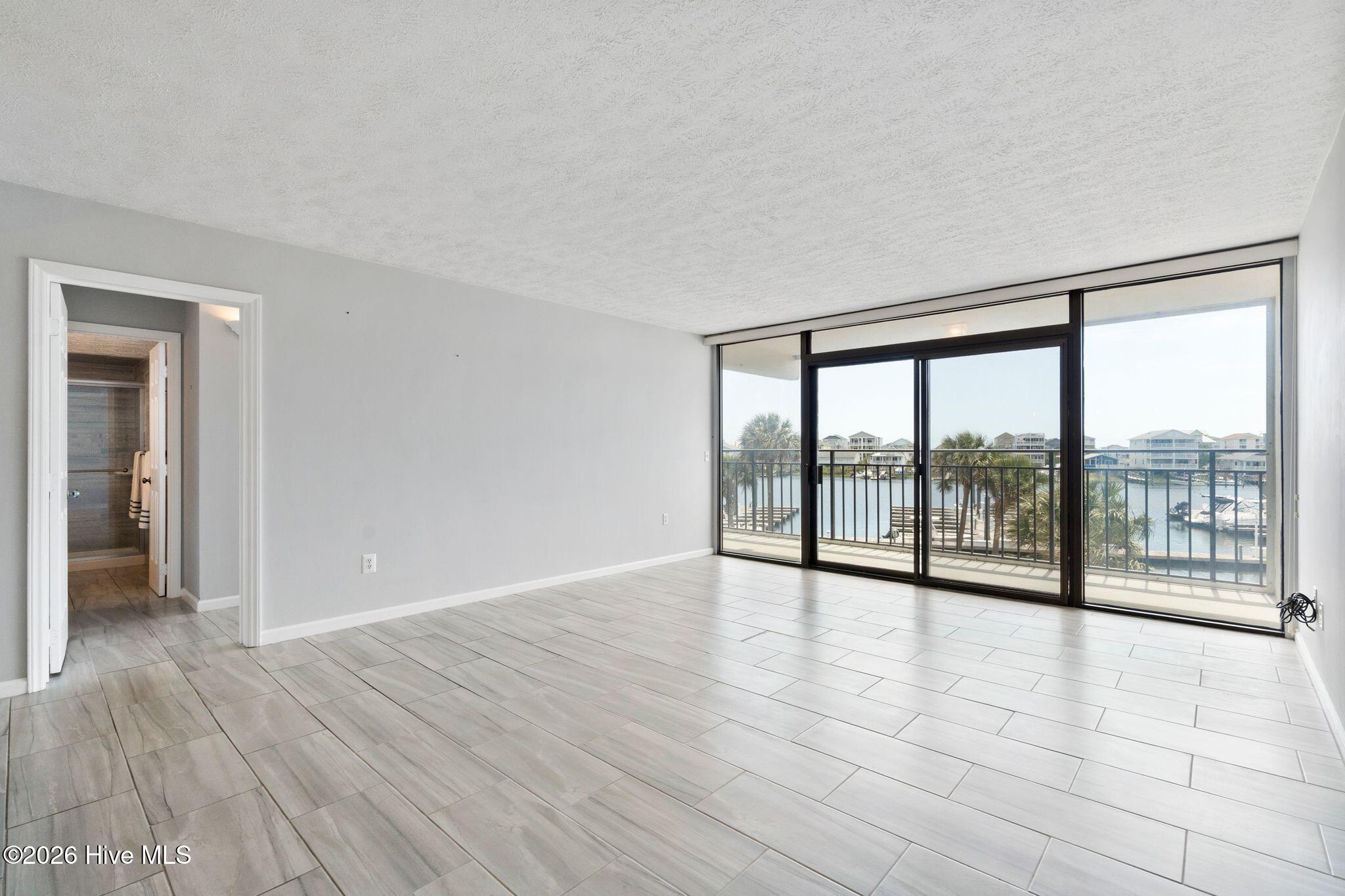 1080 Saint Joseph Street Apt 2b Property Photo 15