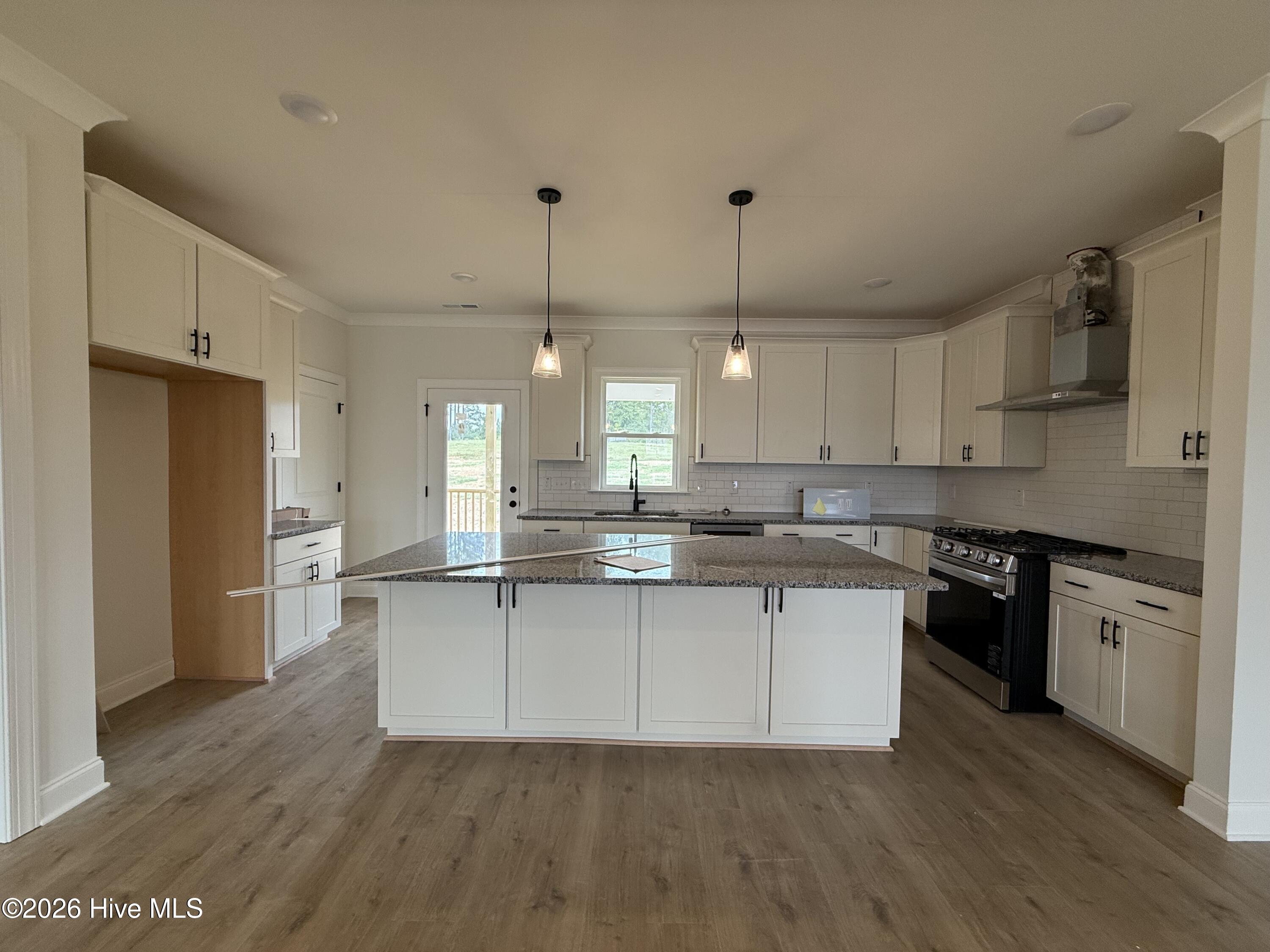 26 Watermere Street Property Photo 2