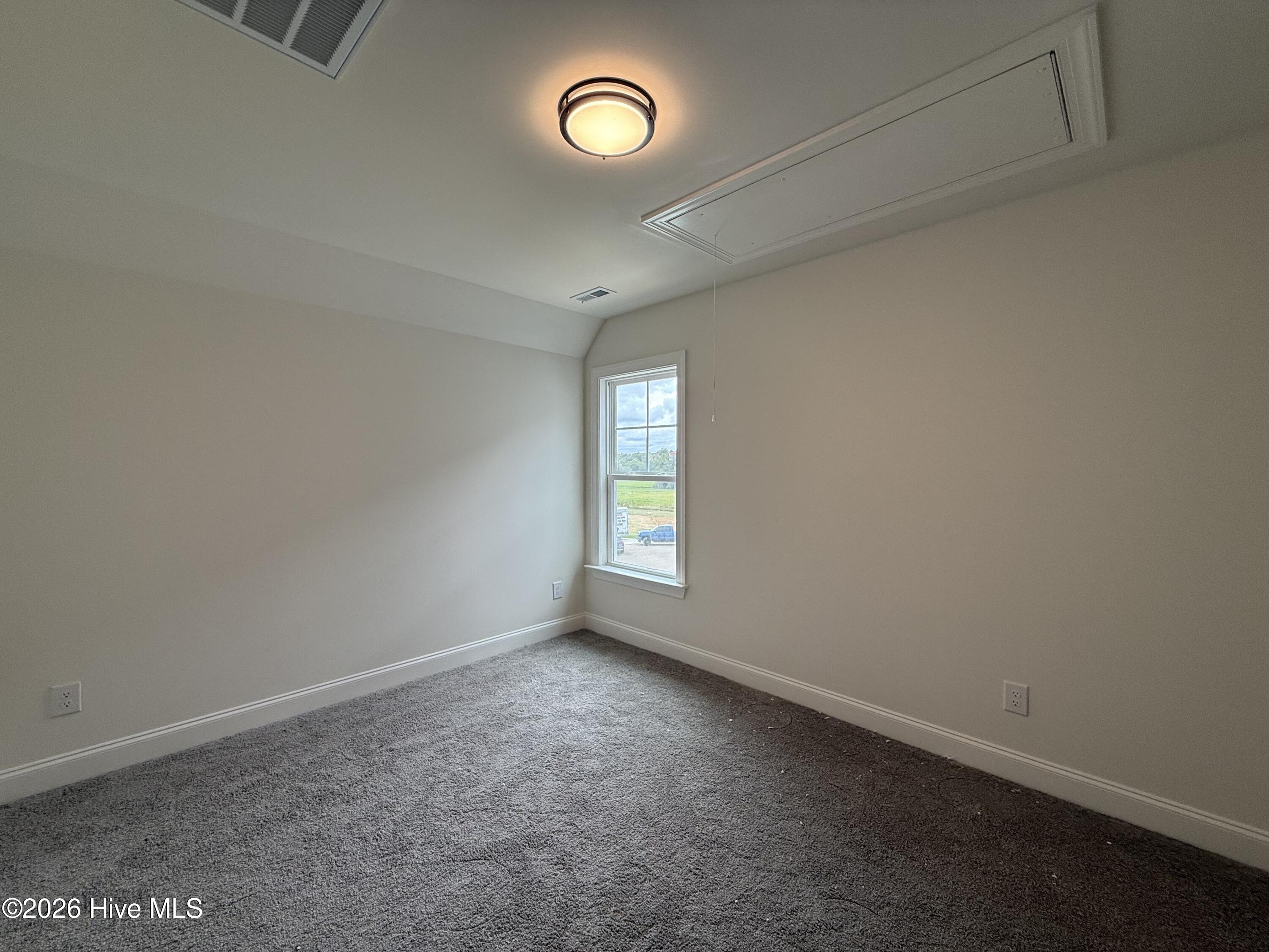 26 Watermere Street Property Photo 16