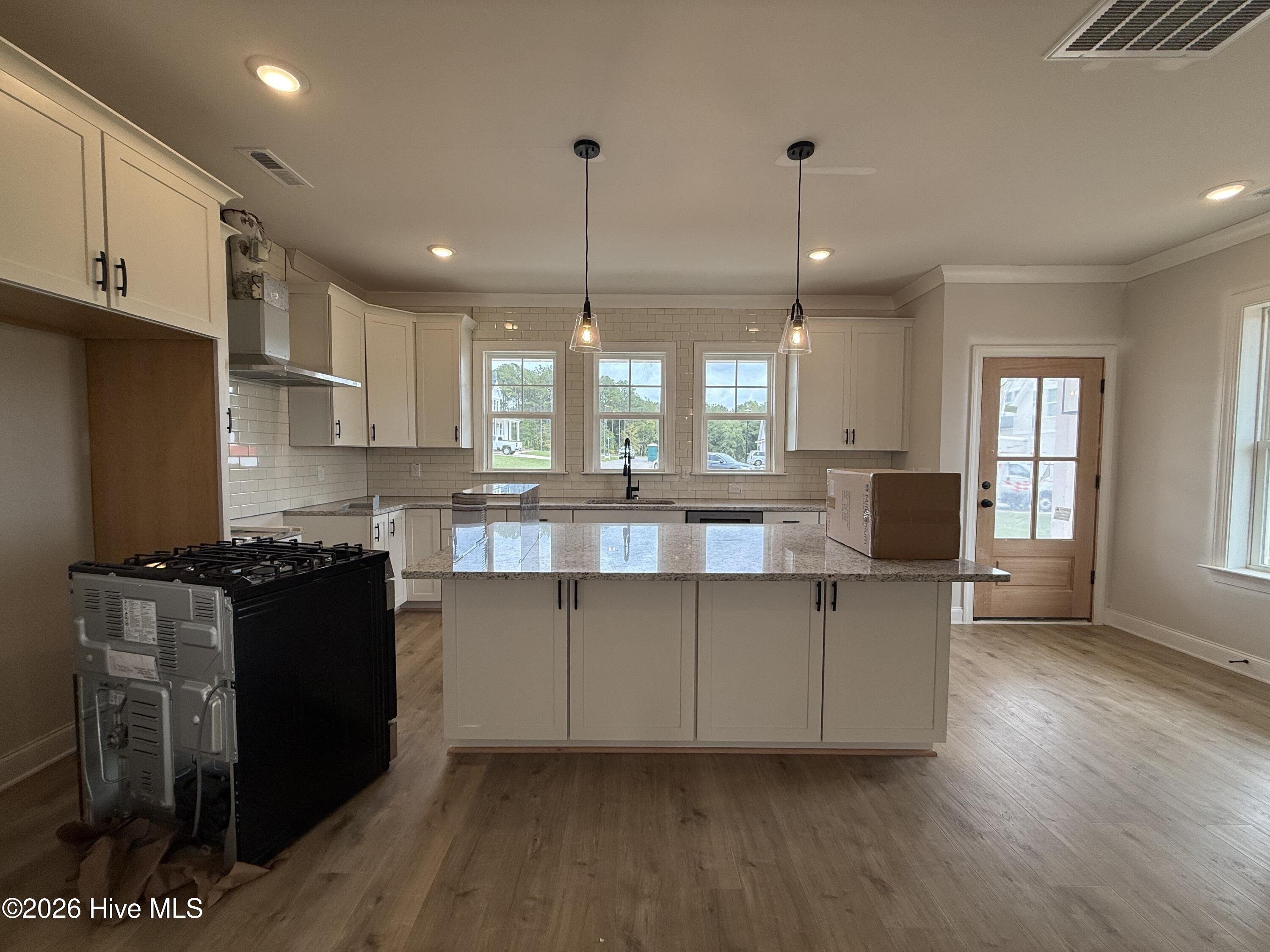 51 Watermere Street Property Photo 3