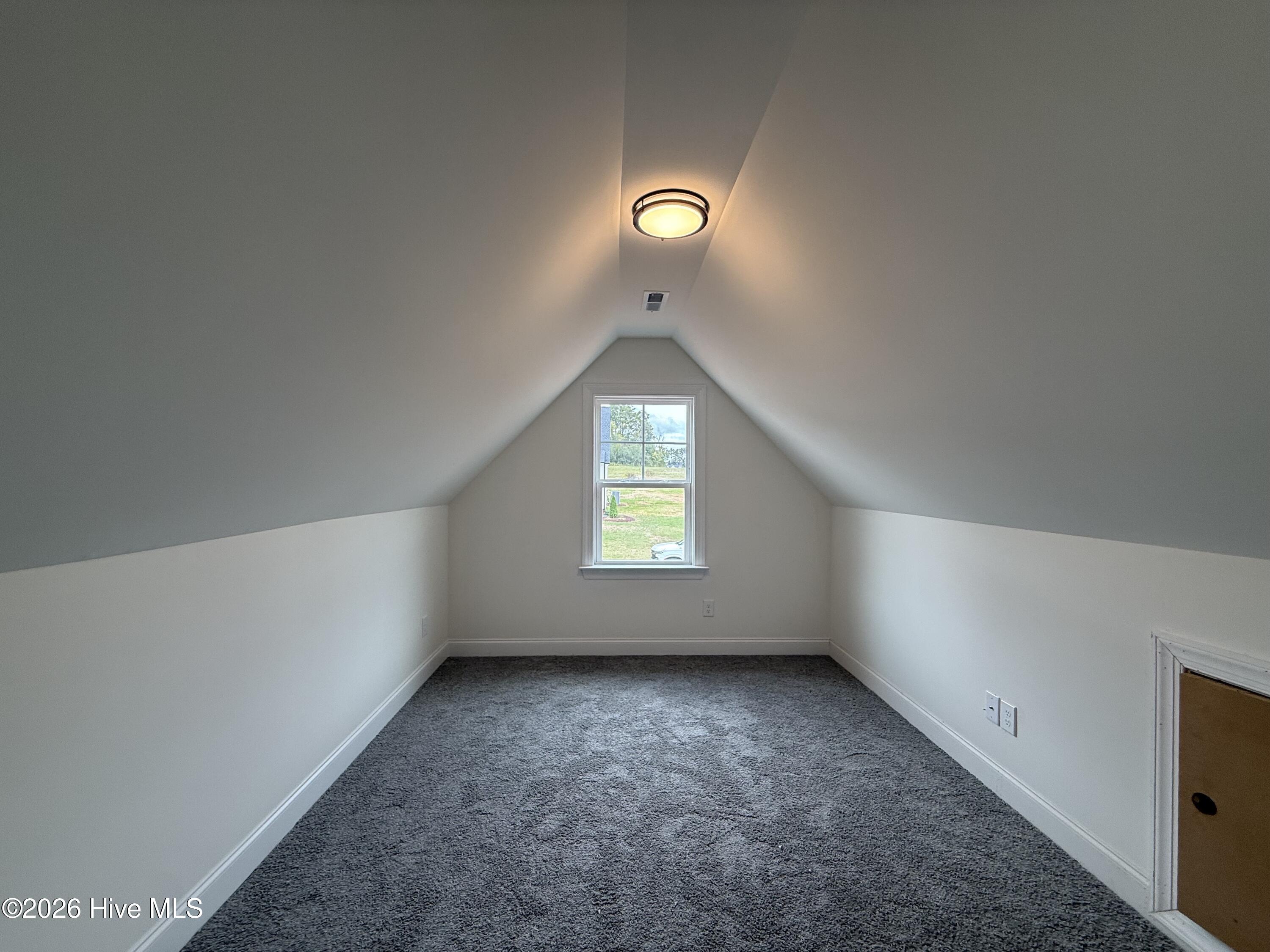 17 Watermere Street Property Photo 10