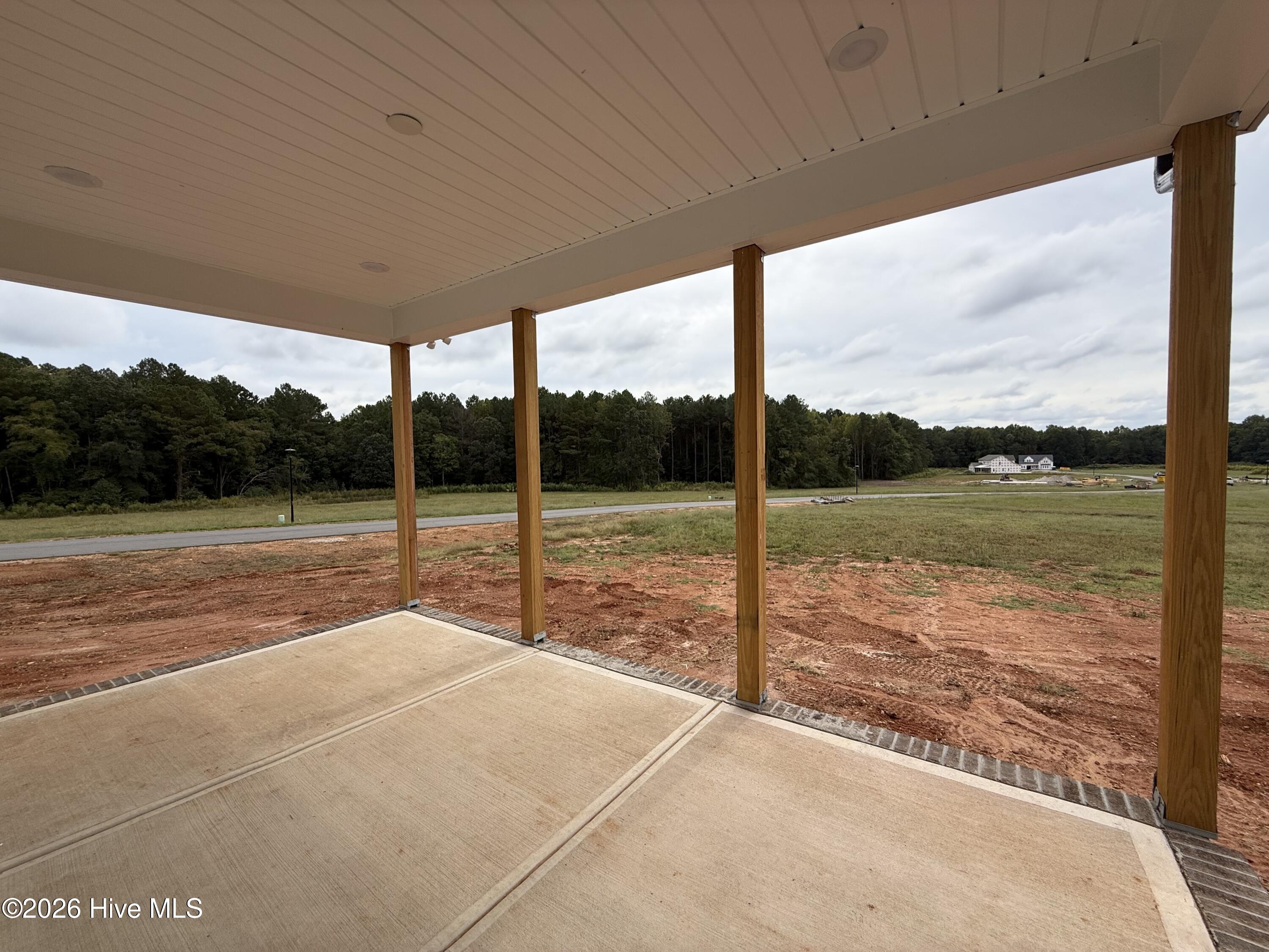 17 Watermere Street Property Photo 11