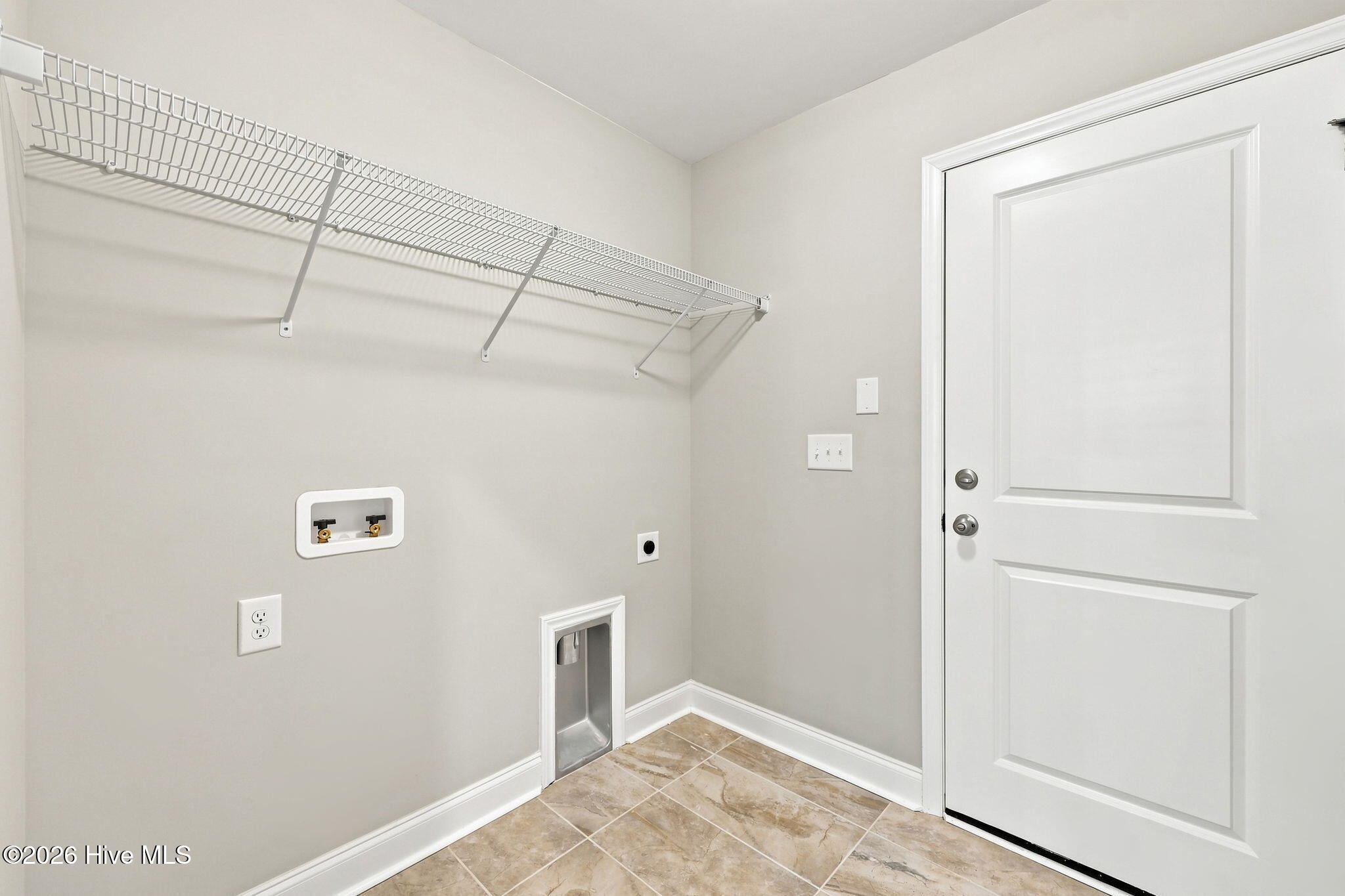2325 Rhinestone Drive Property Photo 15