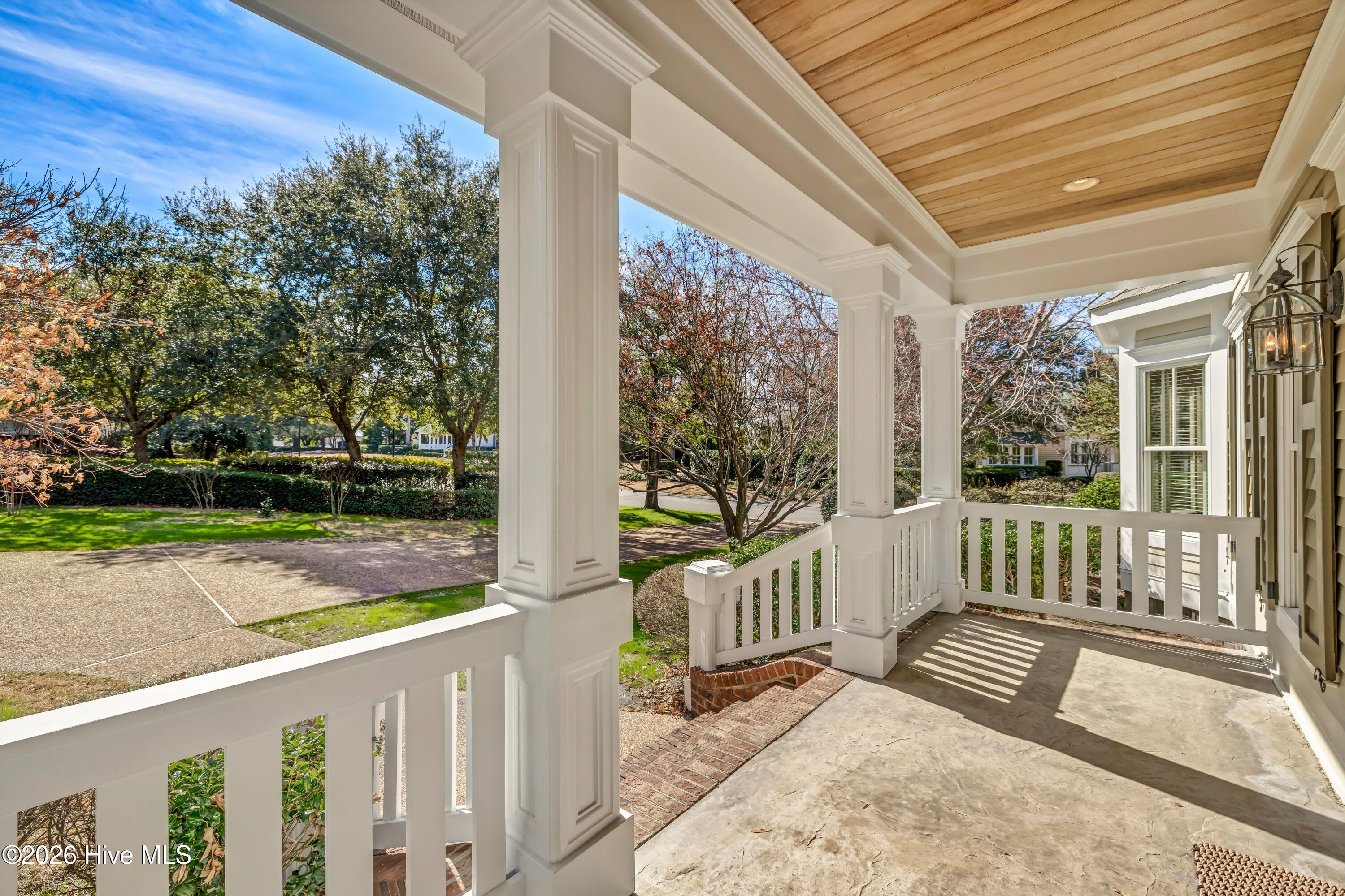 2201 Pinehurst Place Property Photo 6