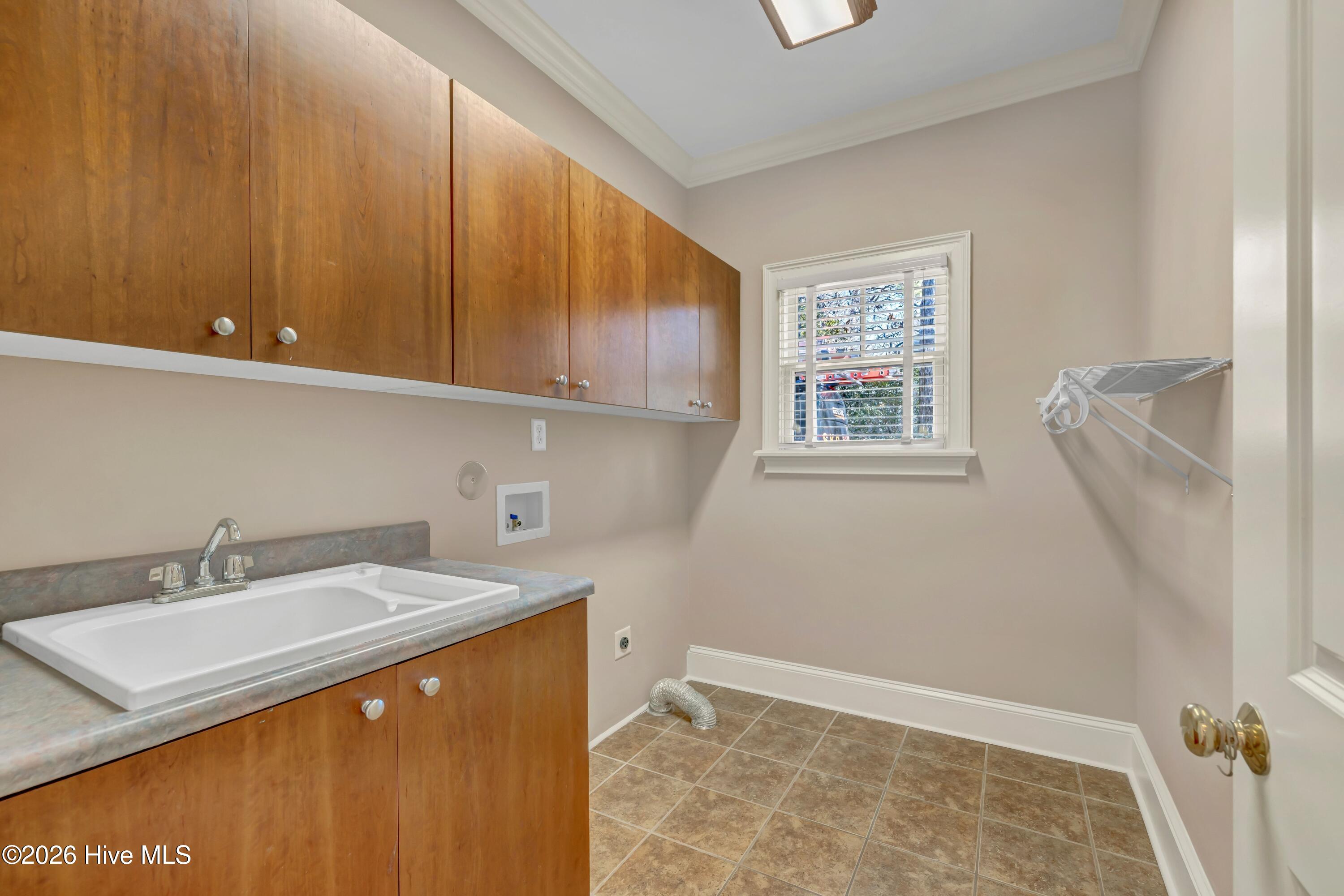 2201 Pinehurst Place Property Photo 18