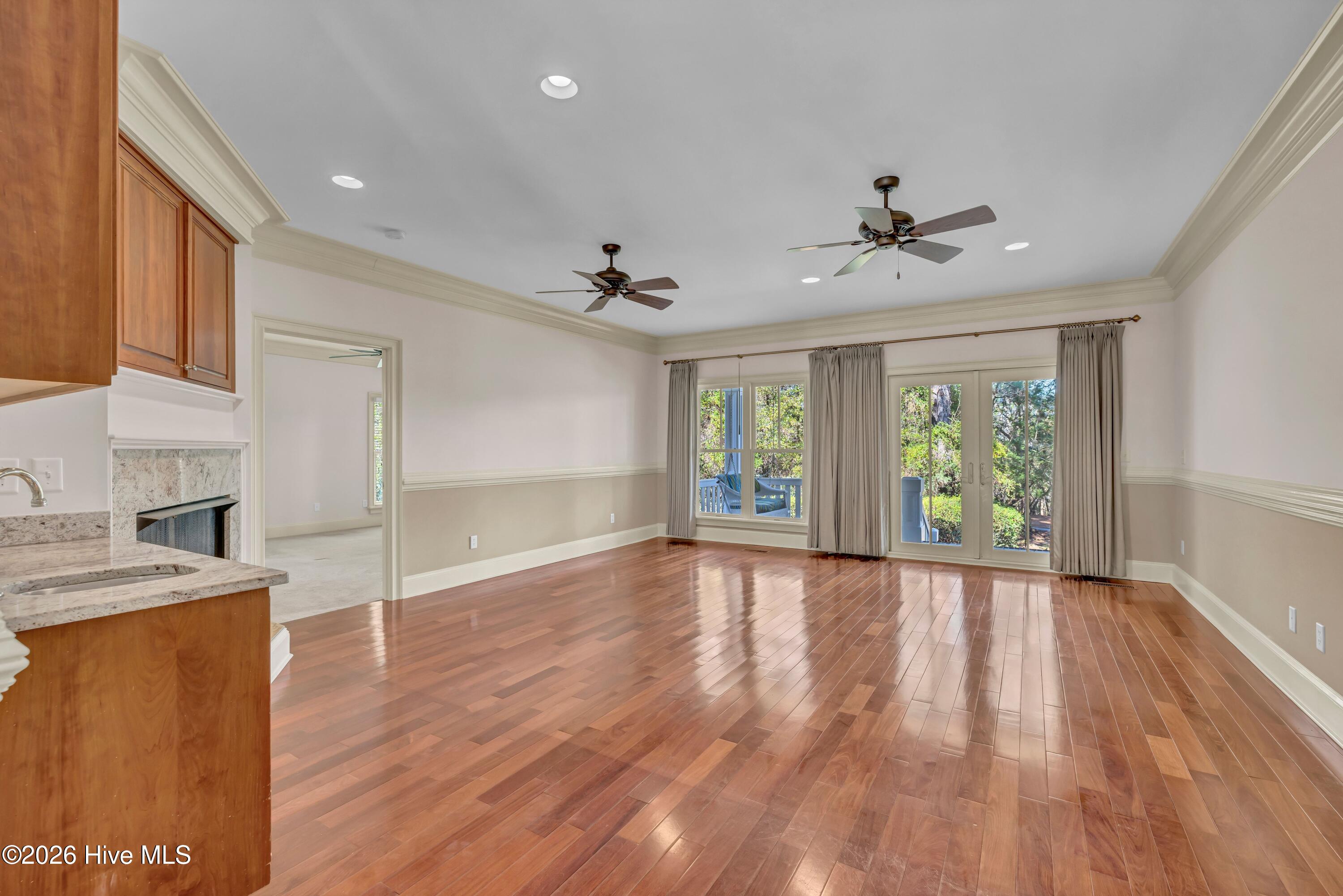 2201 Pinehurst Place Property Photo 19