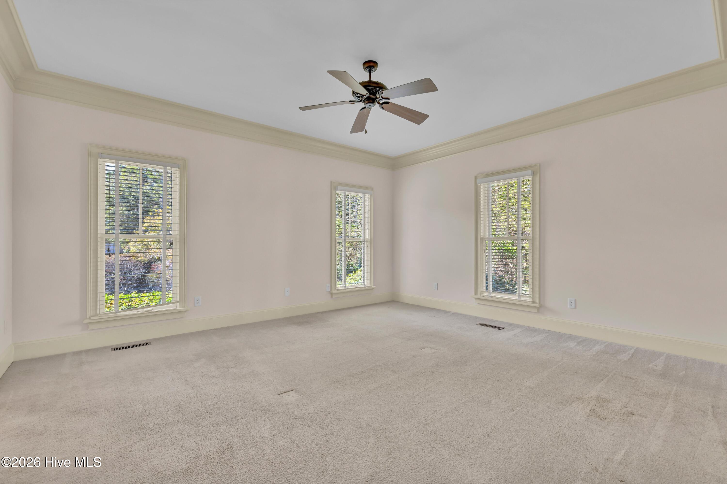 2201 Pinehurst Place Property Photo 22