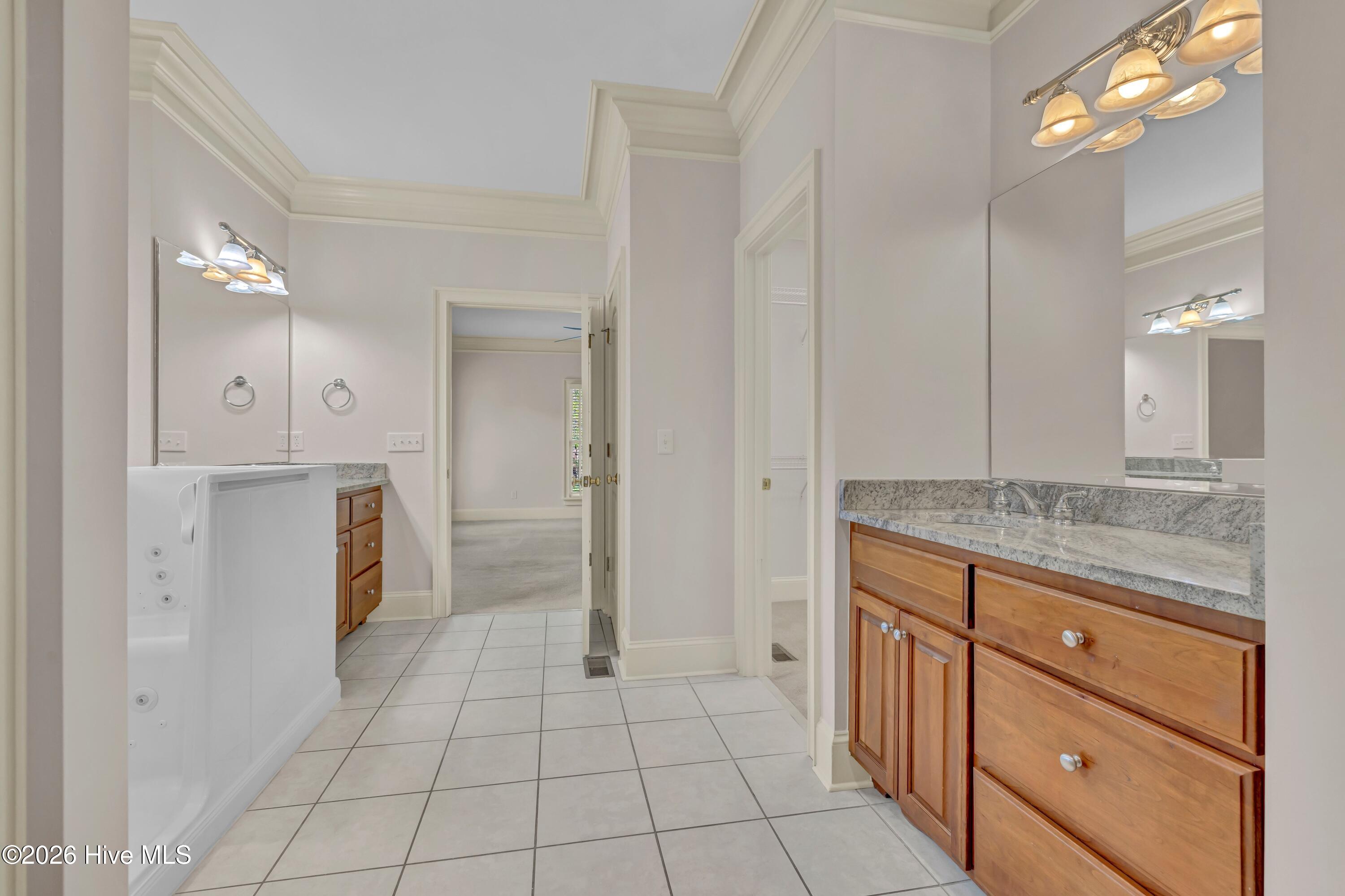 2201 Pinehurst Place Property Photo 27