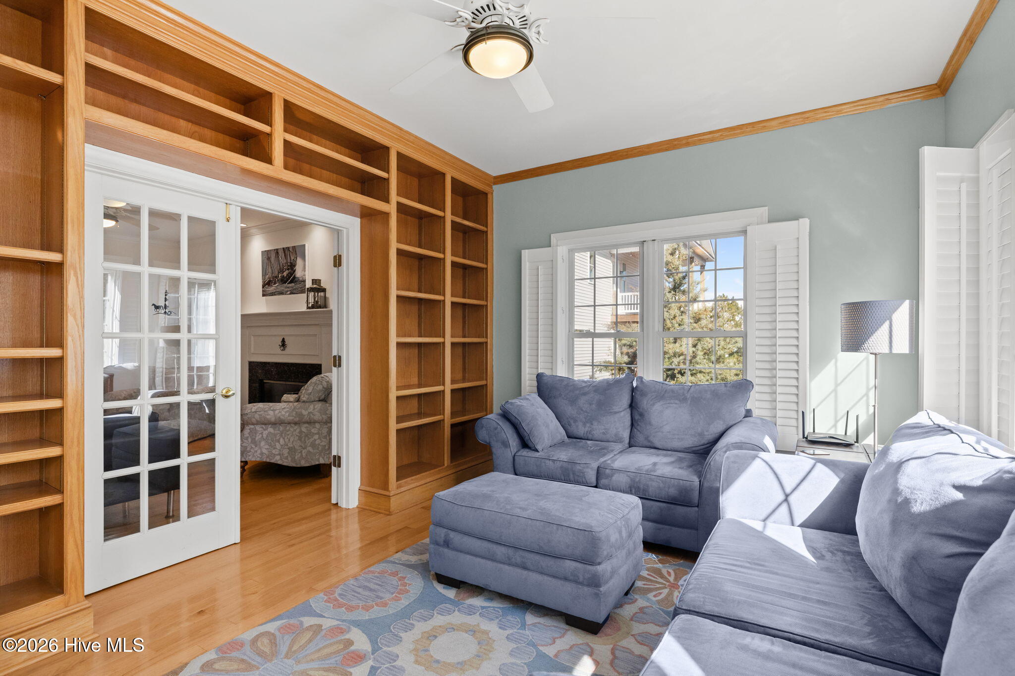 312 Lord Berkeley Drive Property Photo 17