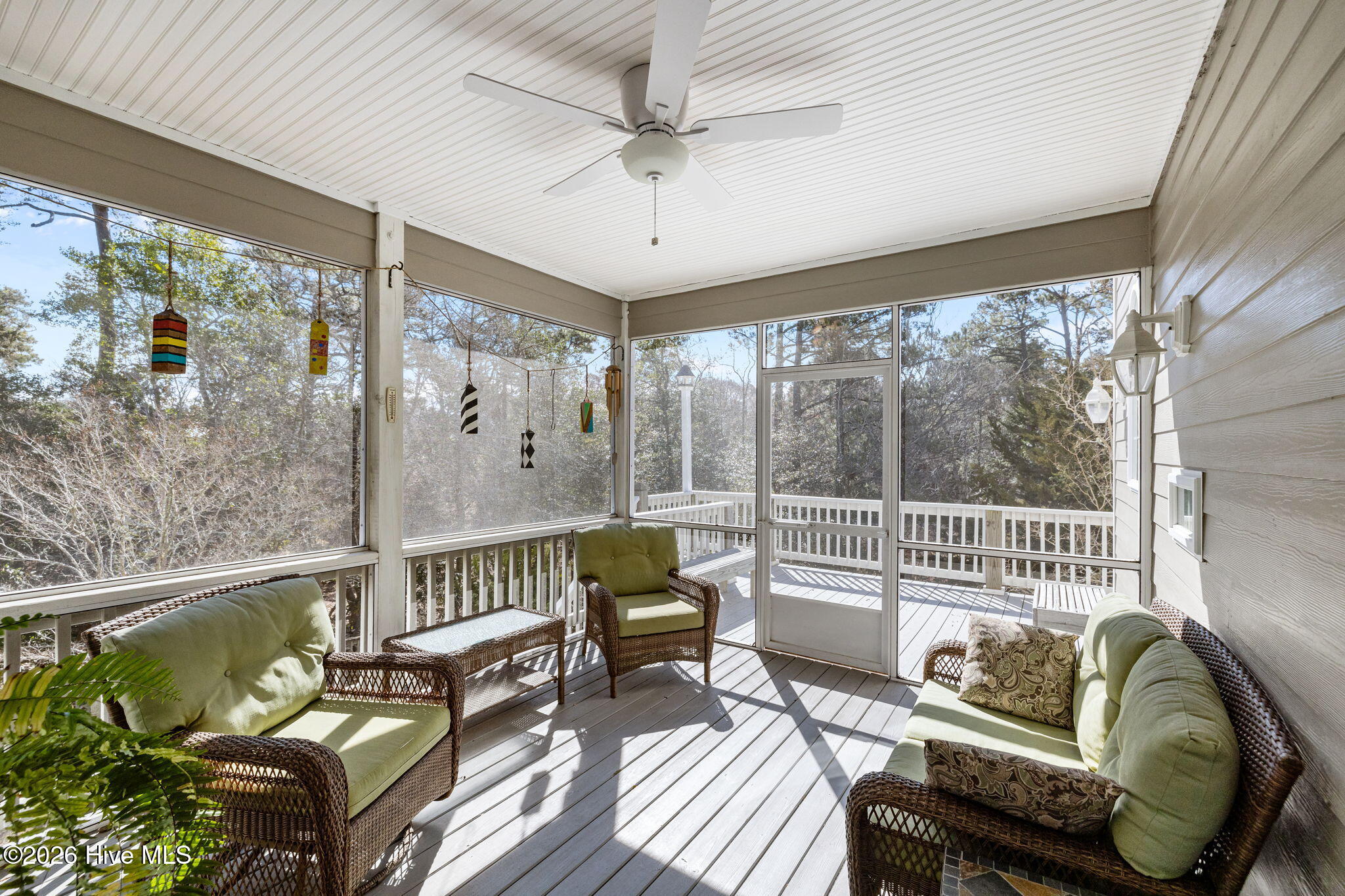 312 Lord Berkeley Drive Property Photo 28