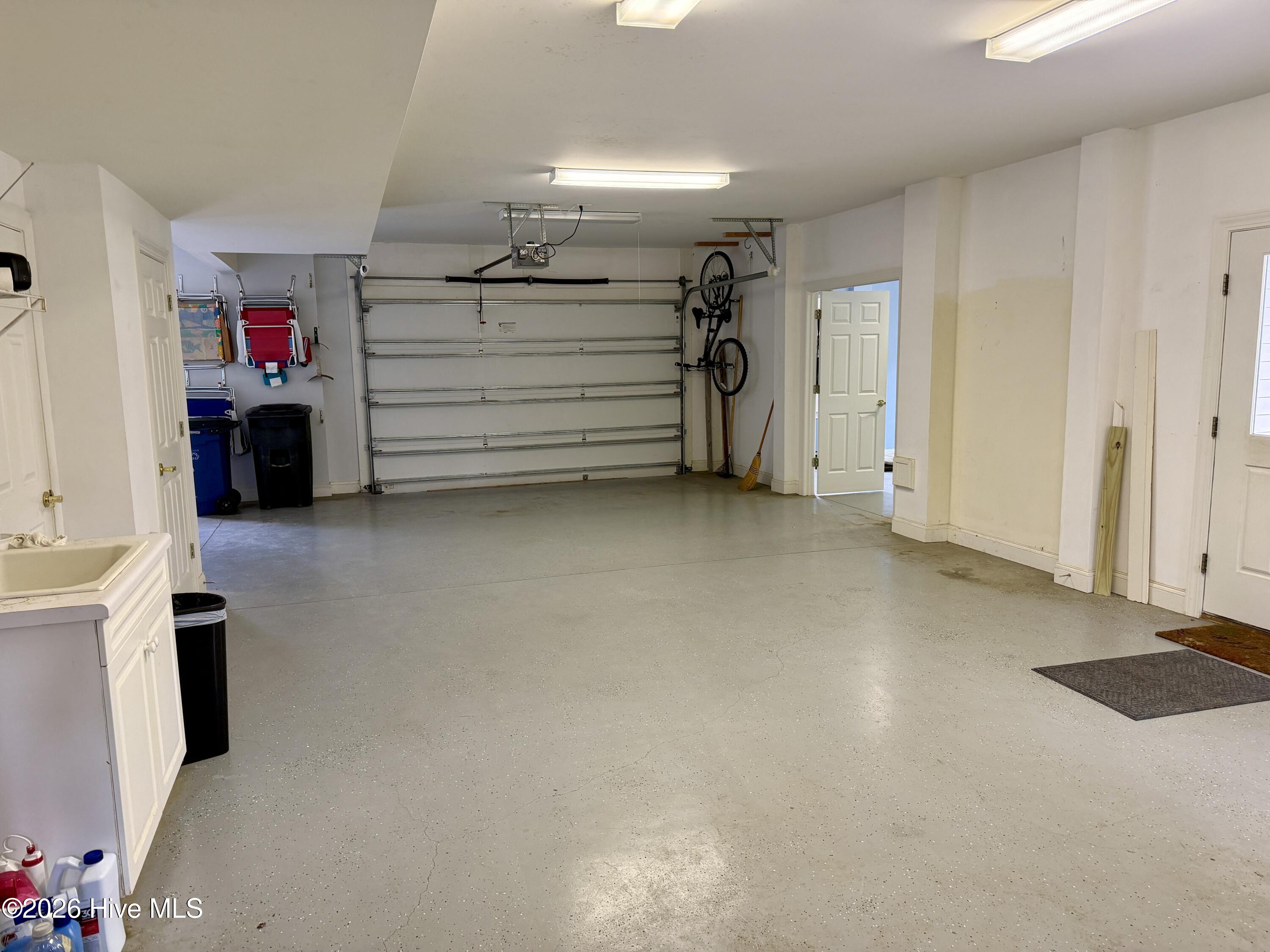 312 Lord Berkeley Drive Property Photo 49