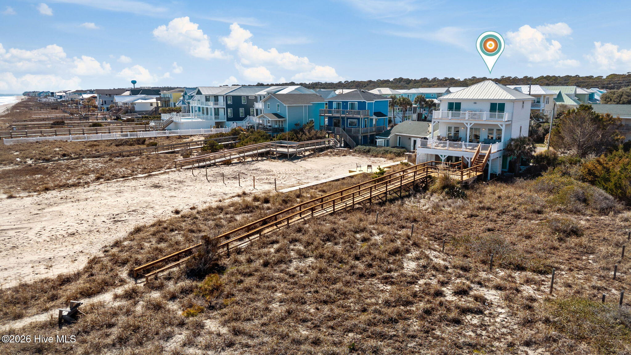 813 Fort Fisher Boulevard S Property Photo 8