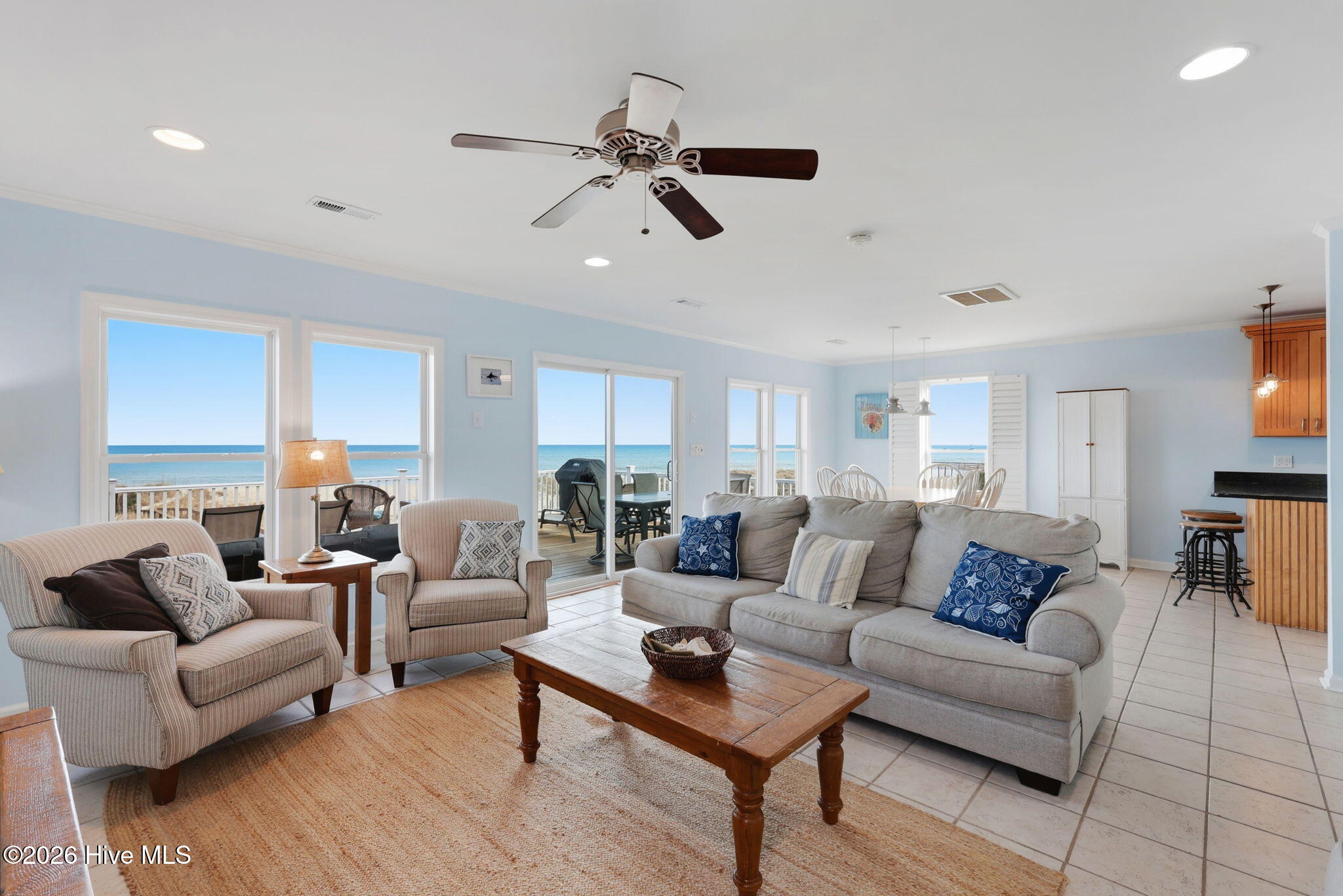 813 Fort Fisher Boulevard S Property Photo 15