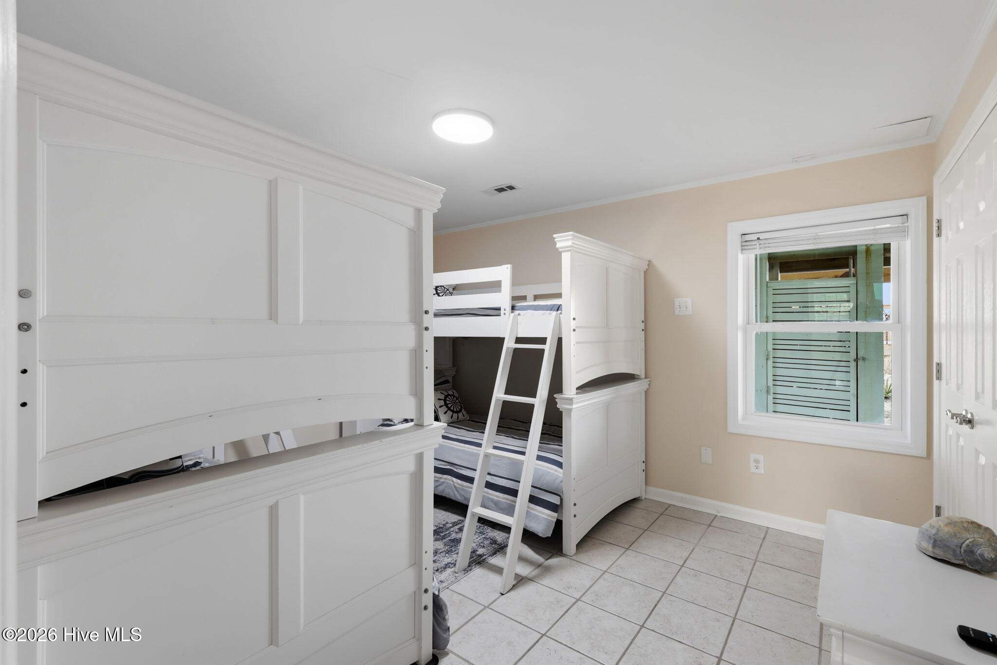 813 Fort Fisher Boulevard S Property Photo 38