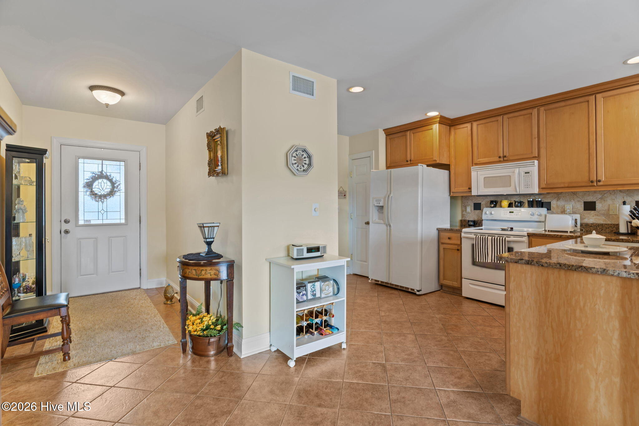 502b Castle Bay Drive Property Photo 6