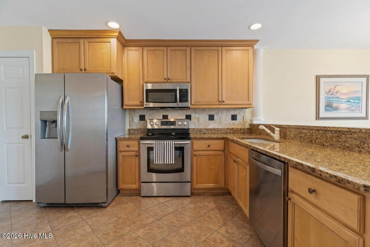 502b Castle Bay Drive Property Photo 12