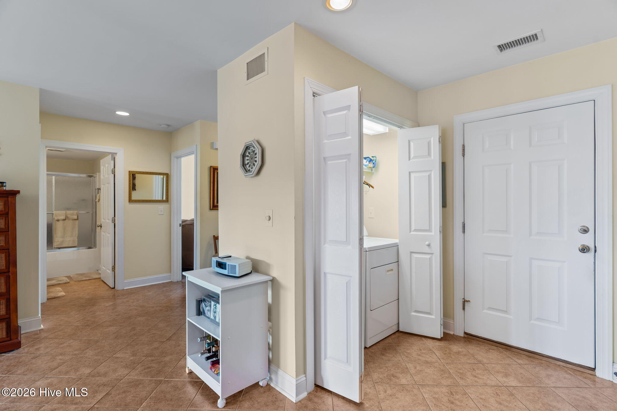 502b Castle Bay Drive Property Photo 15