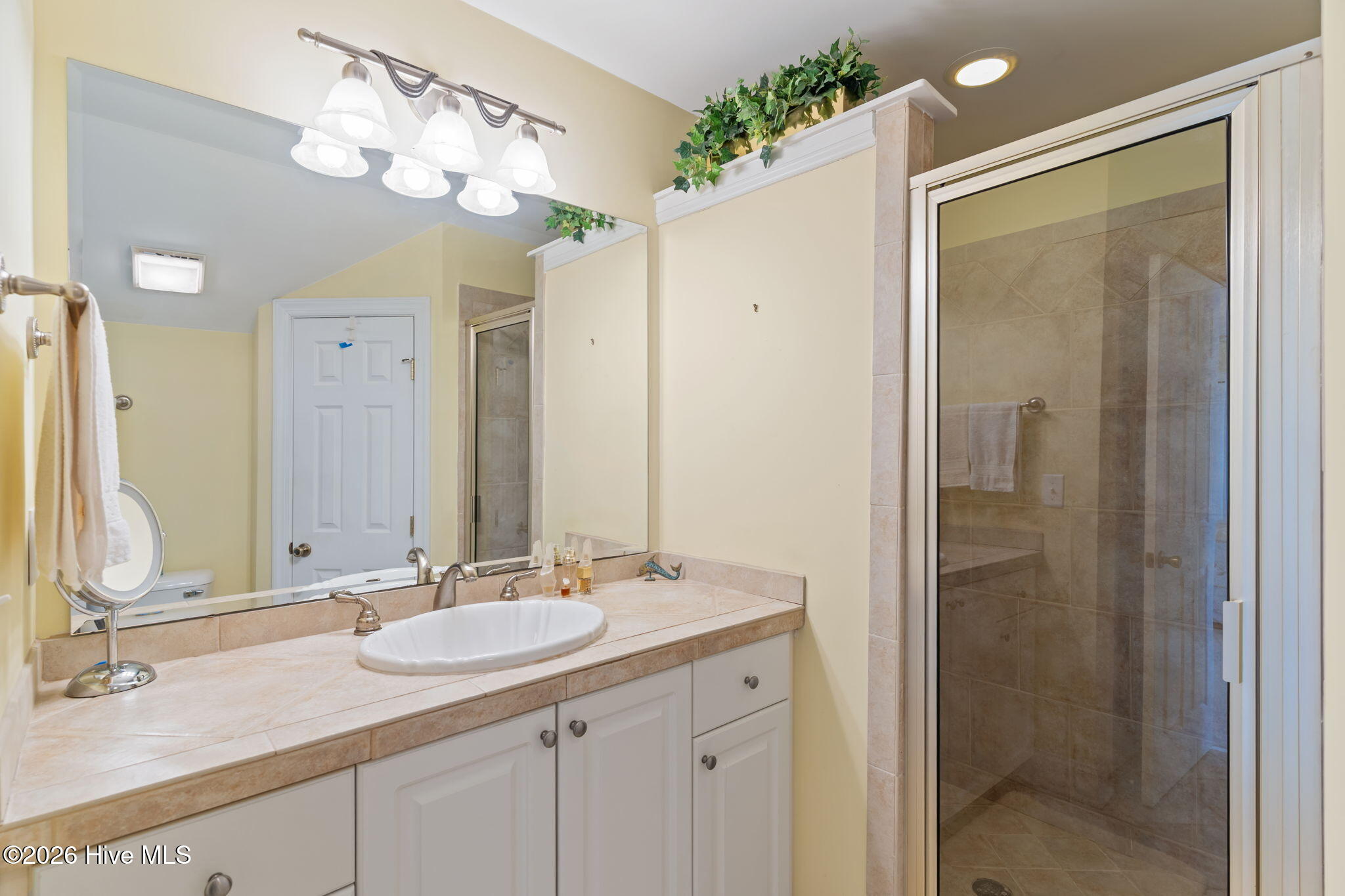 502b Castle Bay Drive Property Photo 26