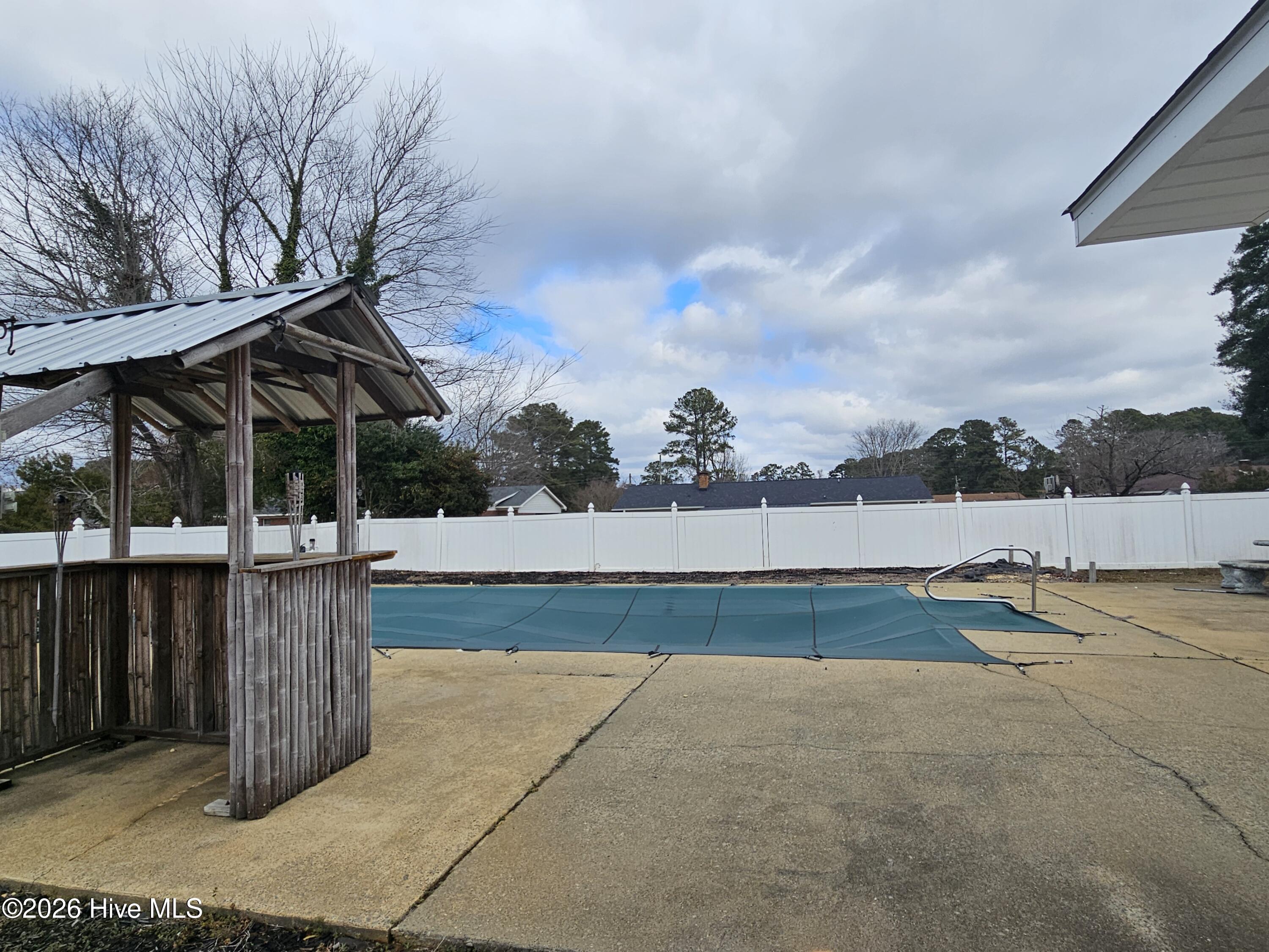 309 Fairfax Street Property Photo 4