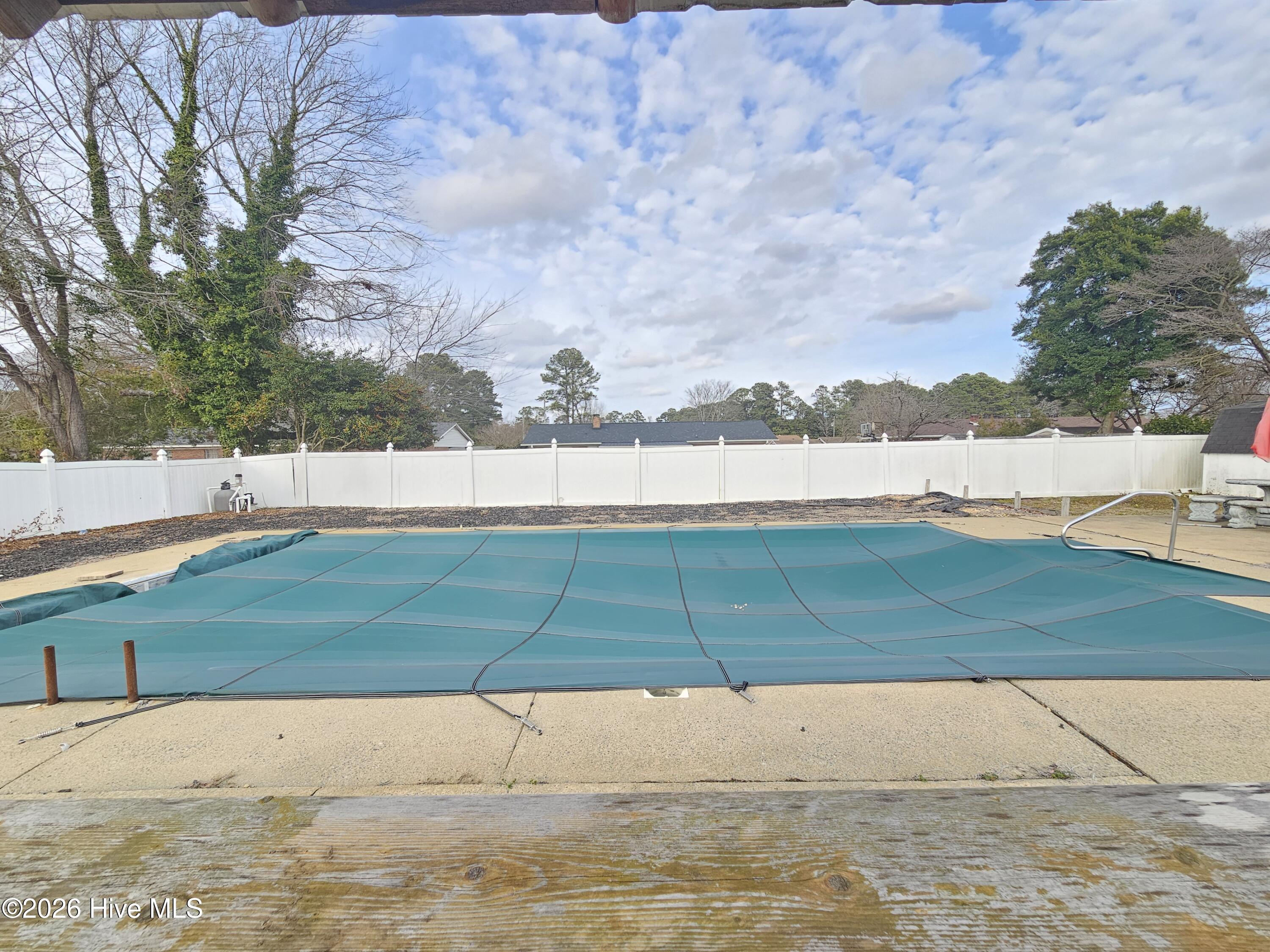 309 Fairfax Street Property Photo 6