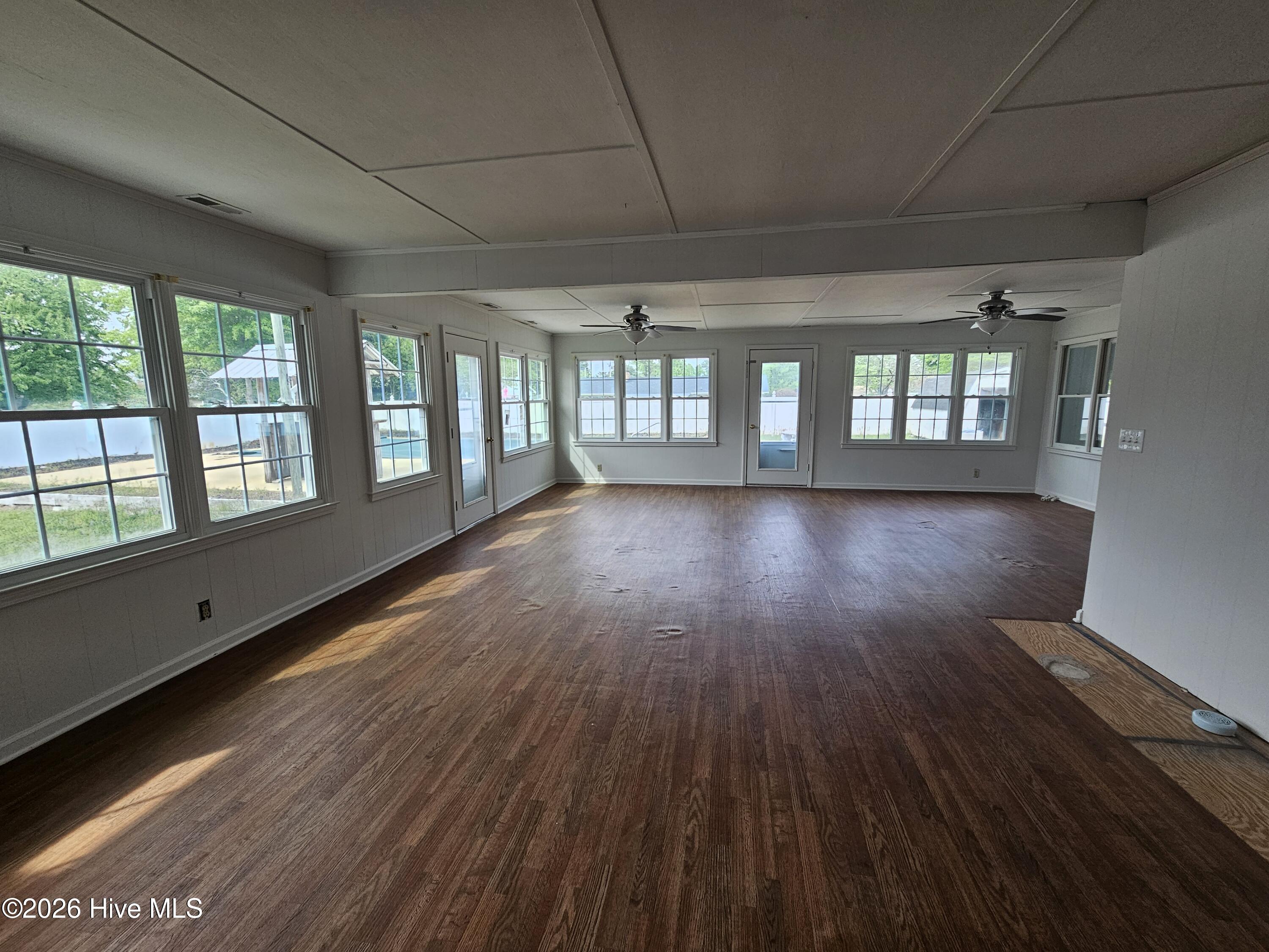 309 Fairfax Street Property Photo 13