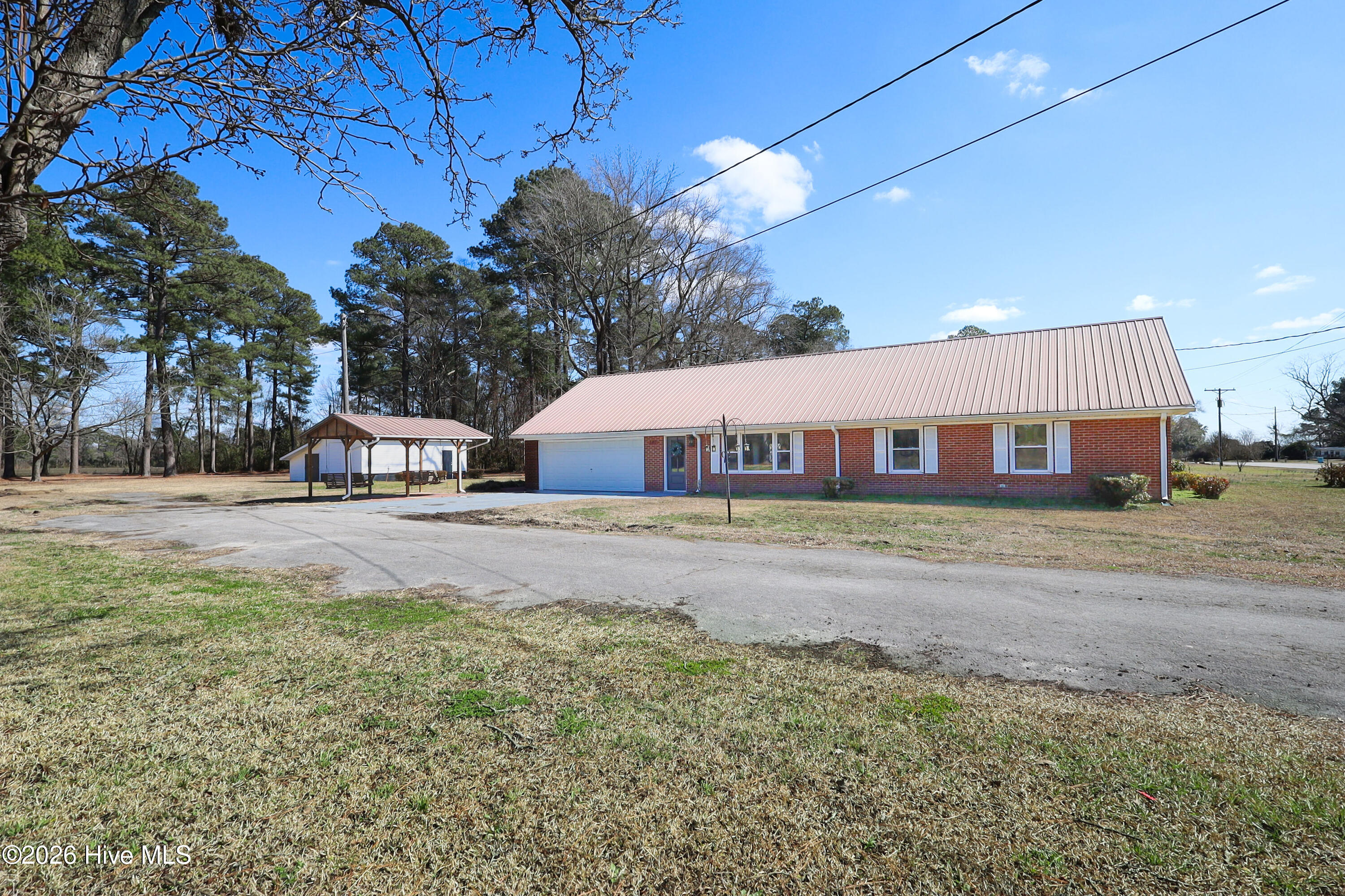580 Koonce Fork Road Property Photo 3