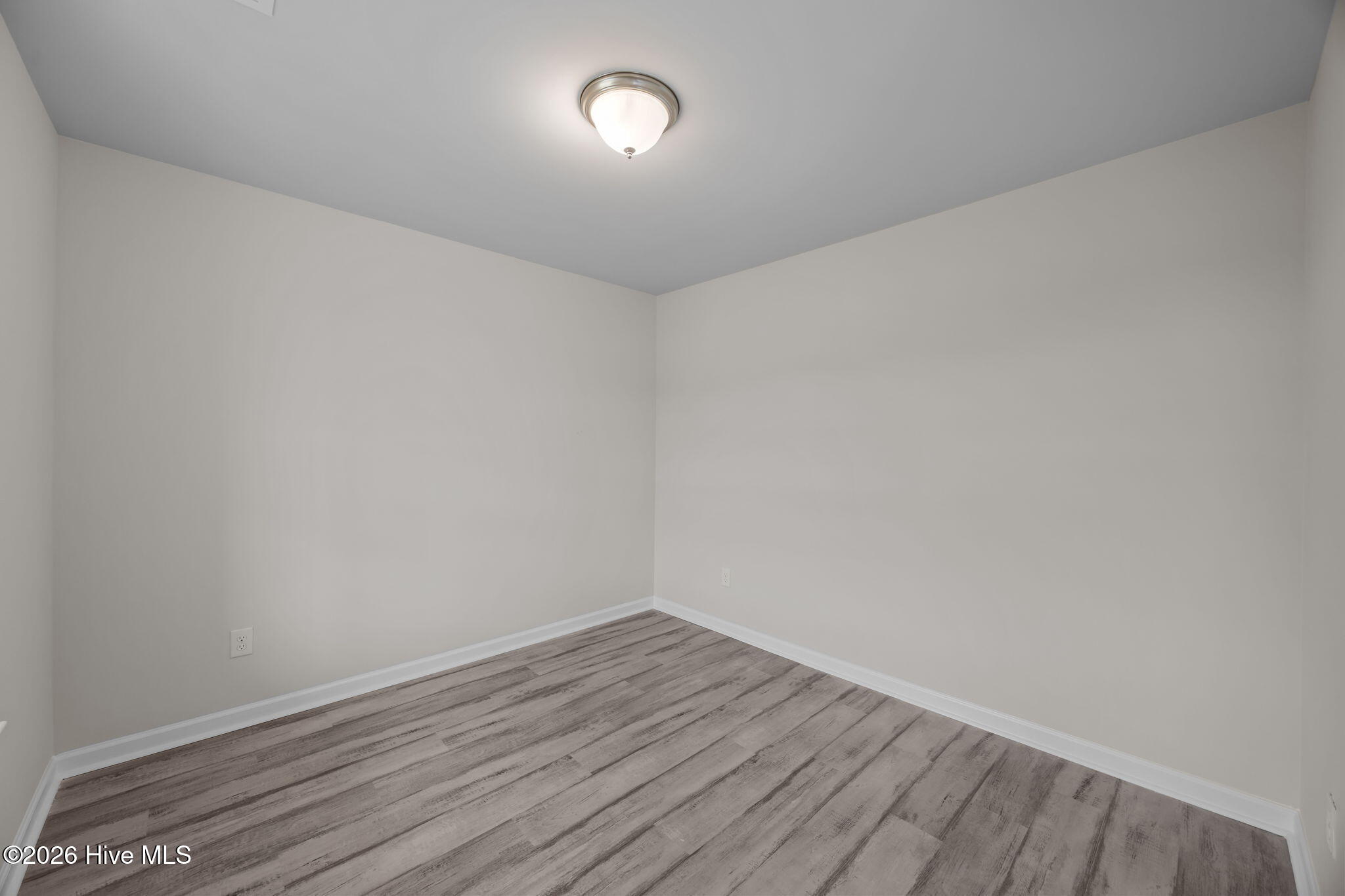 107 W Highland Avenue Property Photo 5