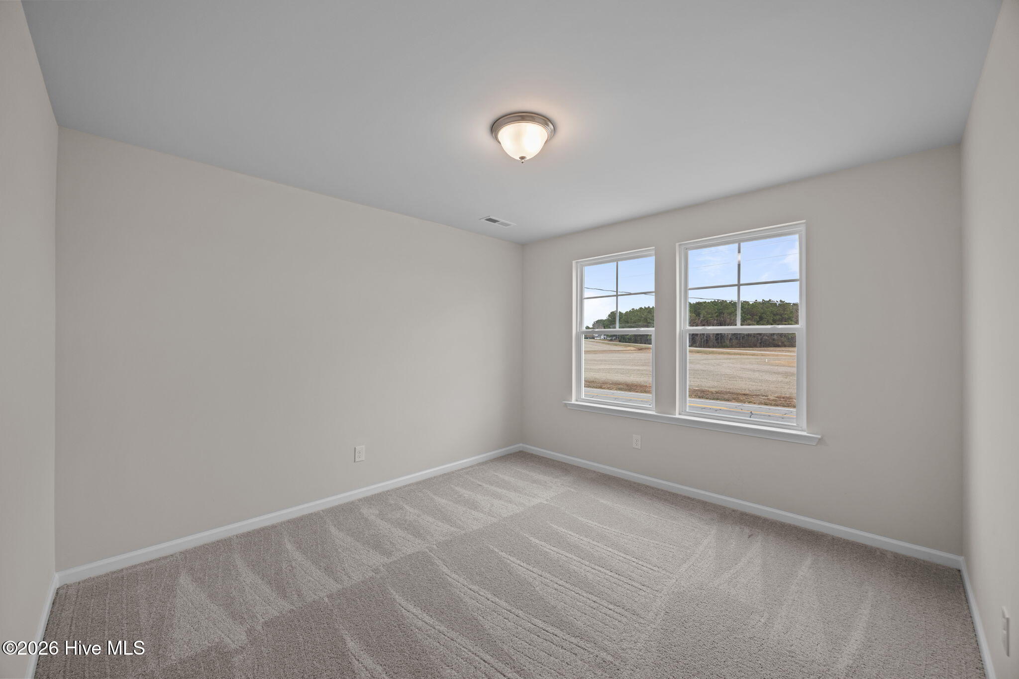 107 W Highland Avenue Property Photo 17