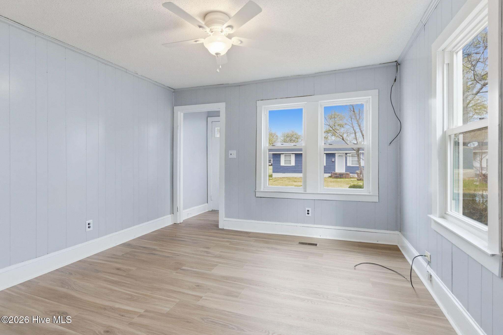 409 Perry Street Property Photo 15