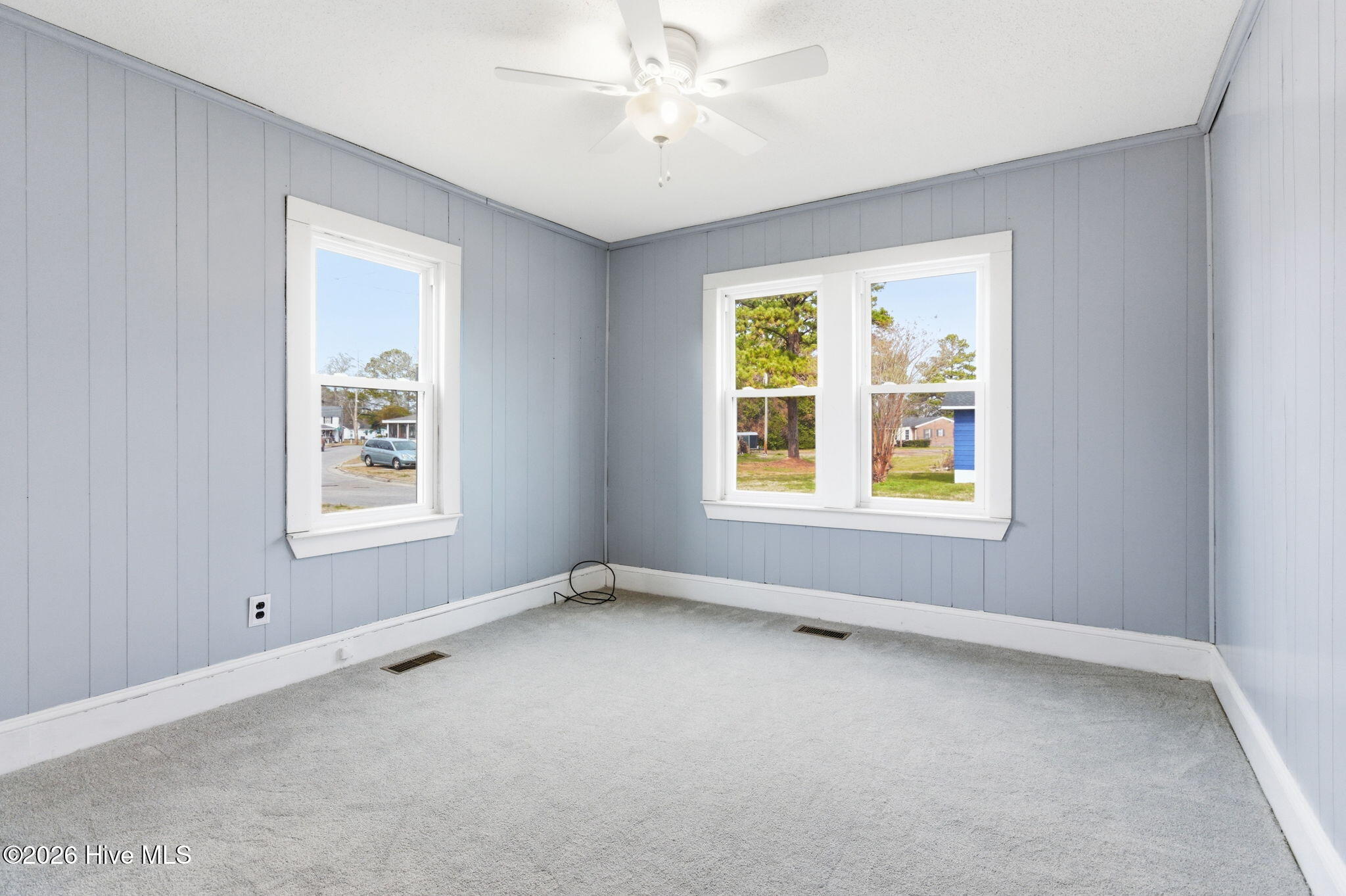 409 Perry Street Property Photo 26