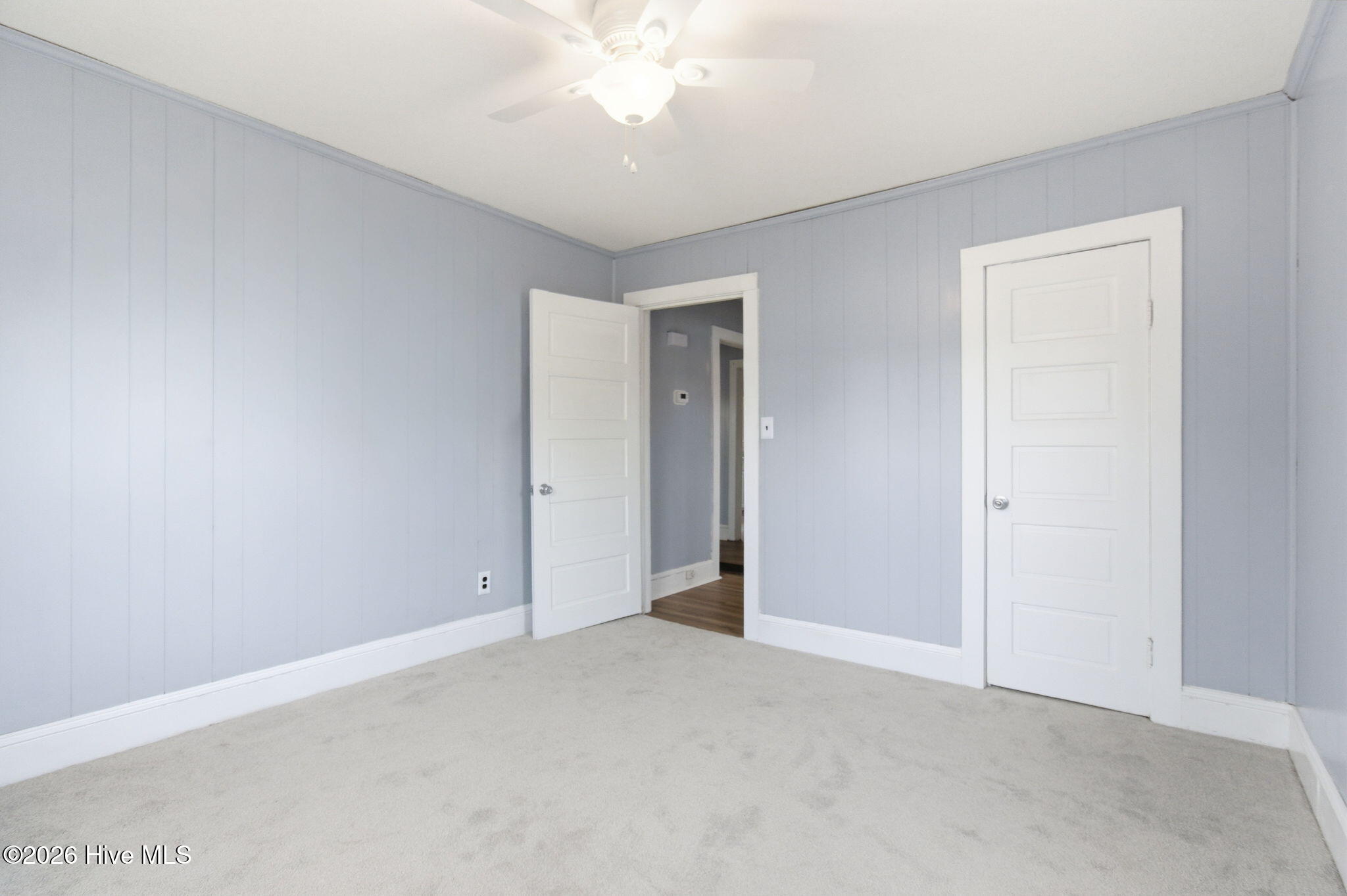 409 Perry Street Property Photo 27