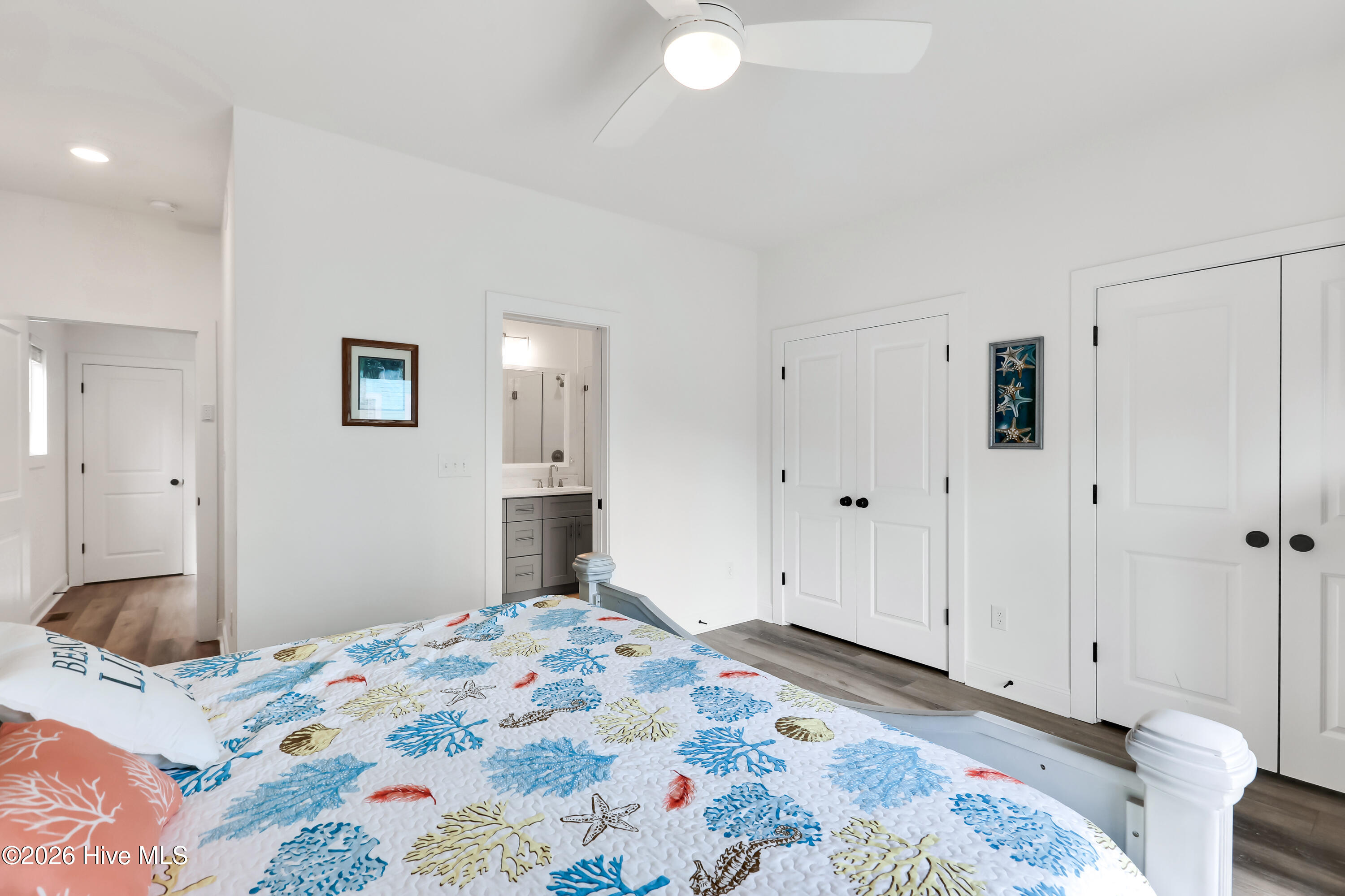 1407 Searay Lane Unit 2 Property Photo 10