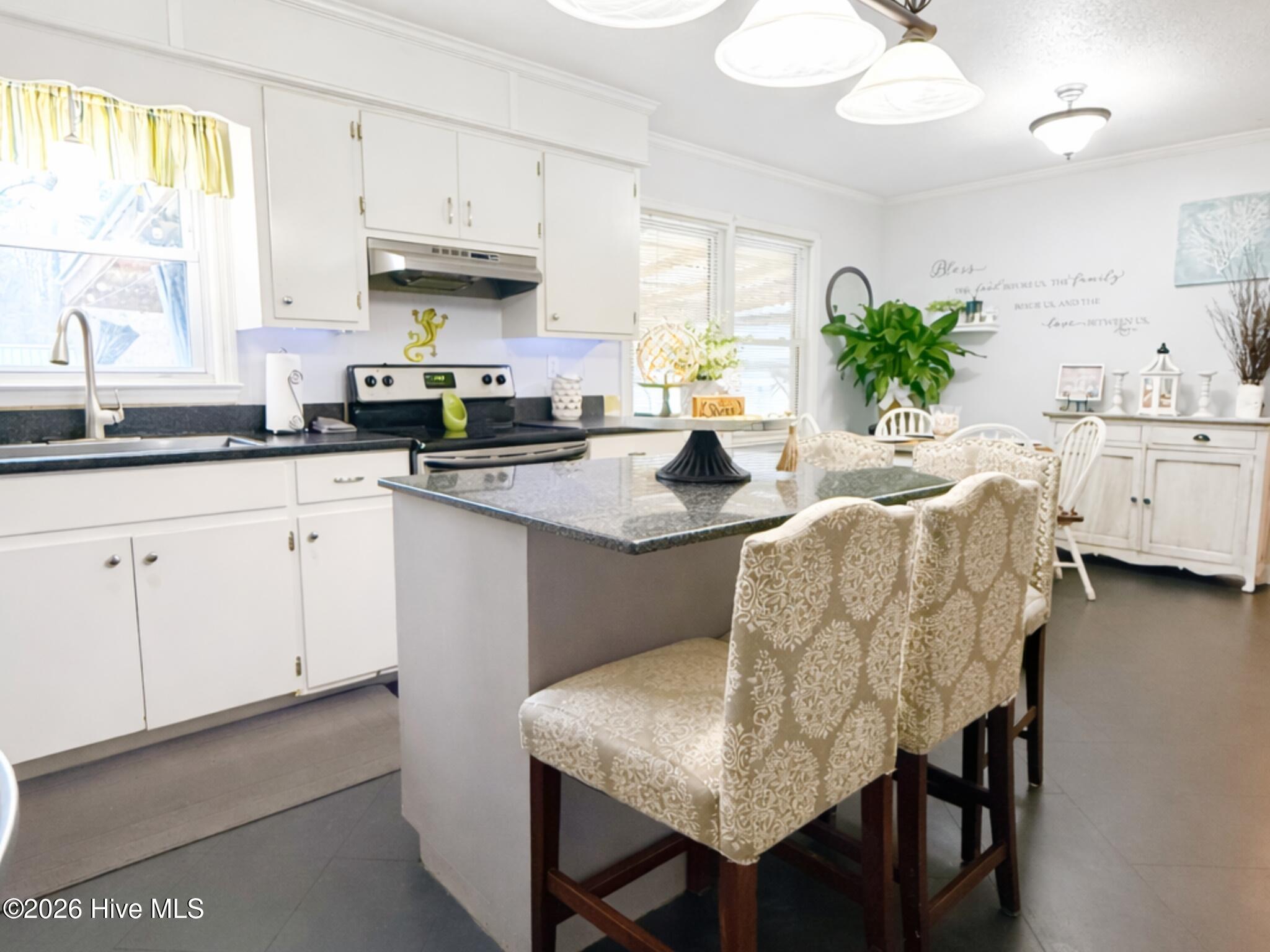 8451 Nc-306 S Property Photo 7