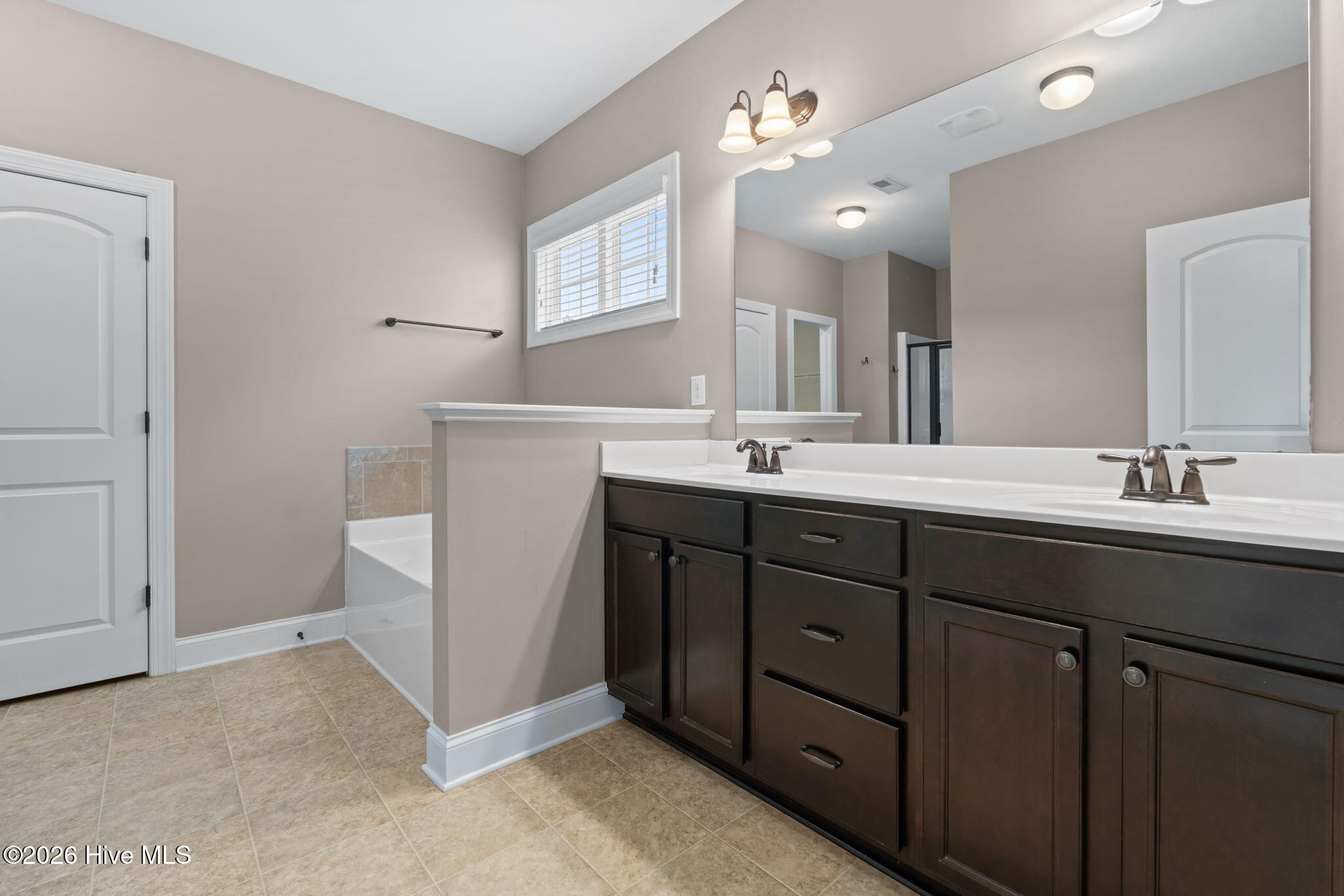 147 Farmhouse Lane Property Photo 16