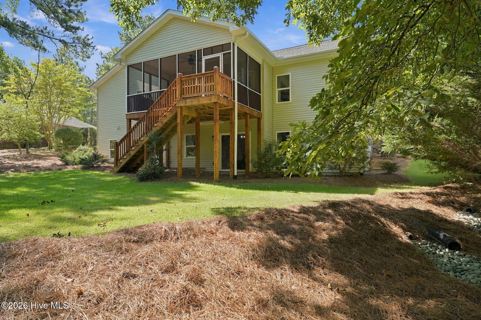 220 Sugar Pine Drive Property Photo 39