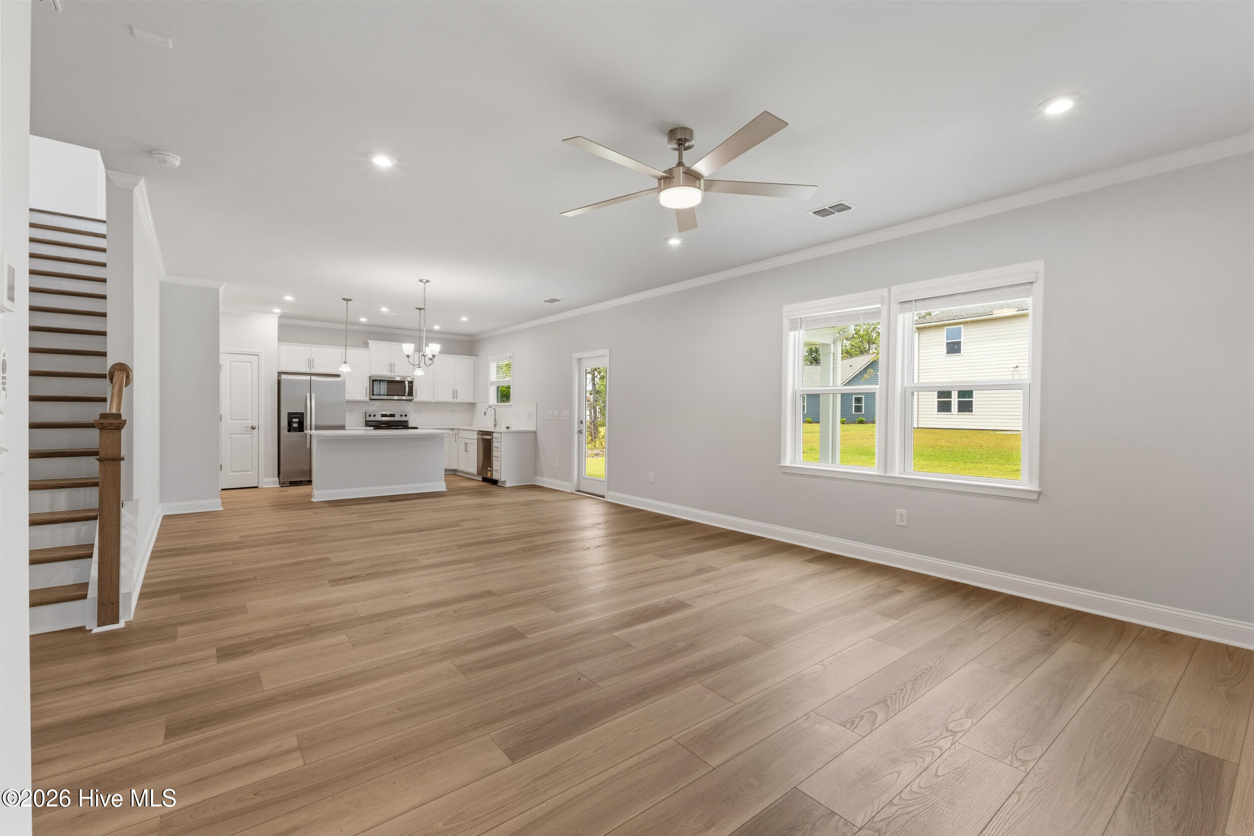 408 La Mer Loop Property Photo 10