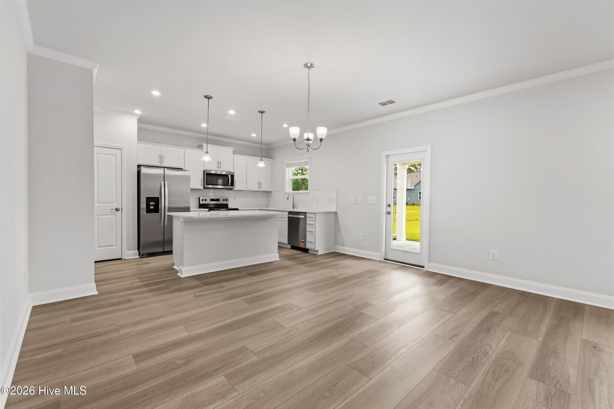 408 La Mer Loop Property Photo 13