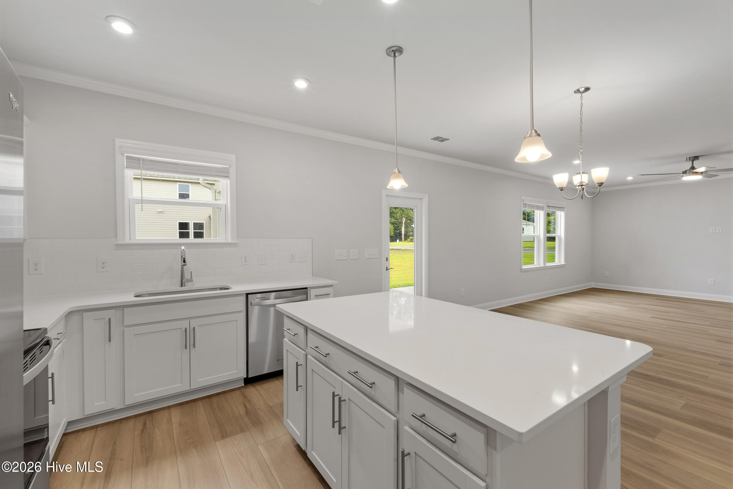 408 La Mer Loop Property Photo 18