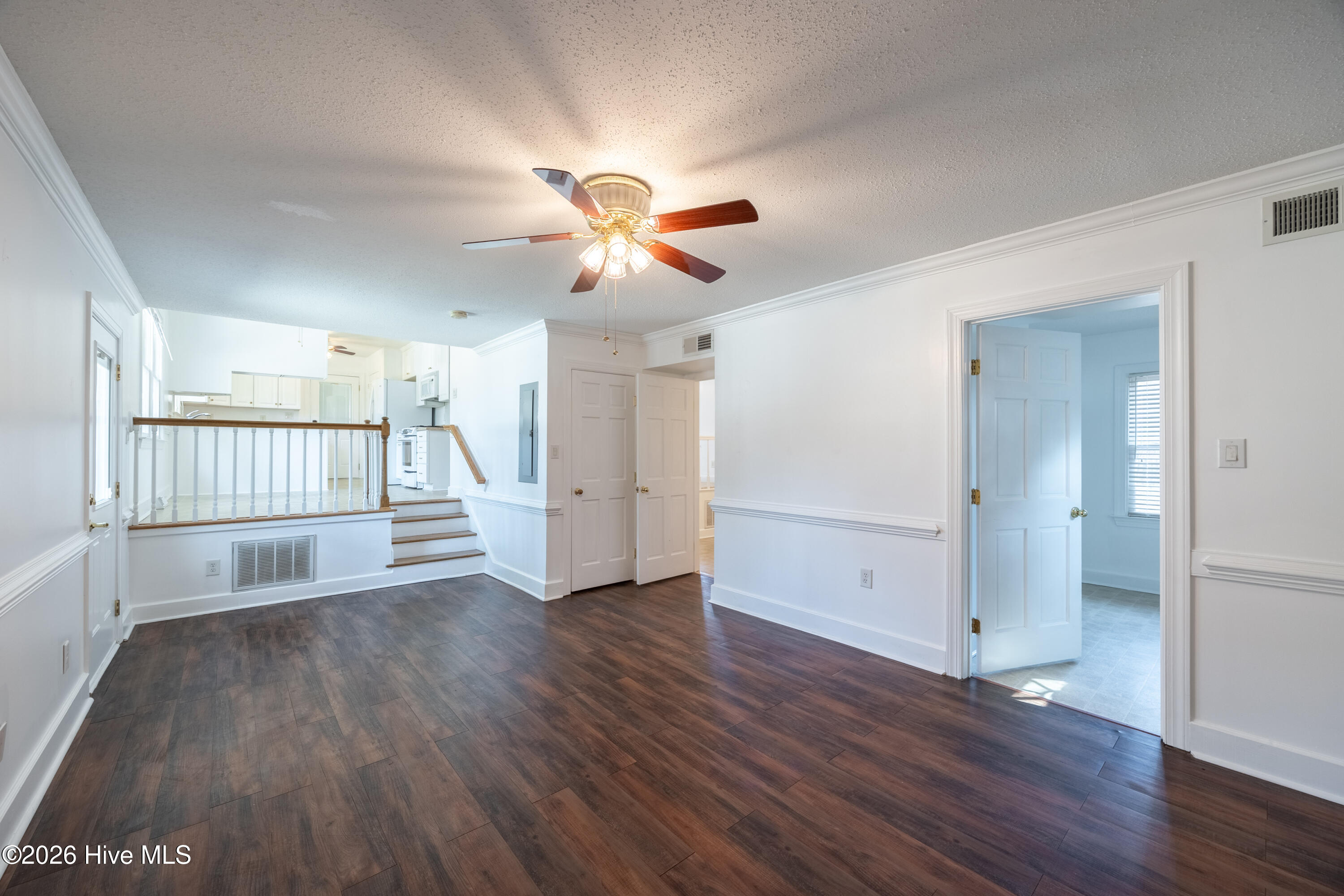 2509 Ward Boulevard Property Photo 12
