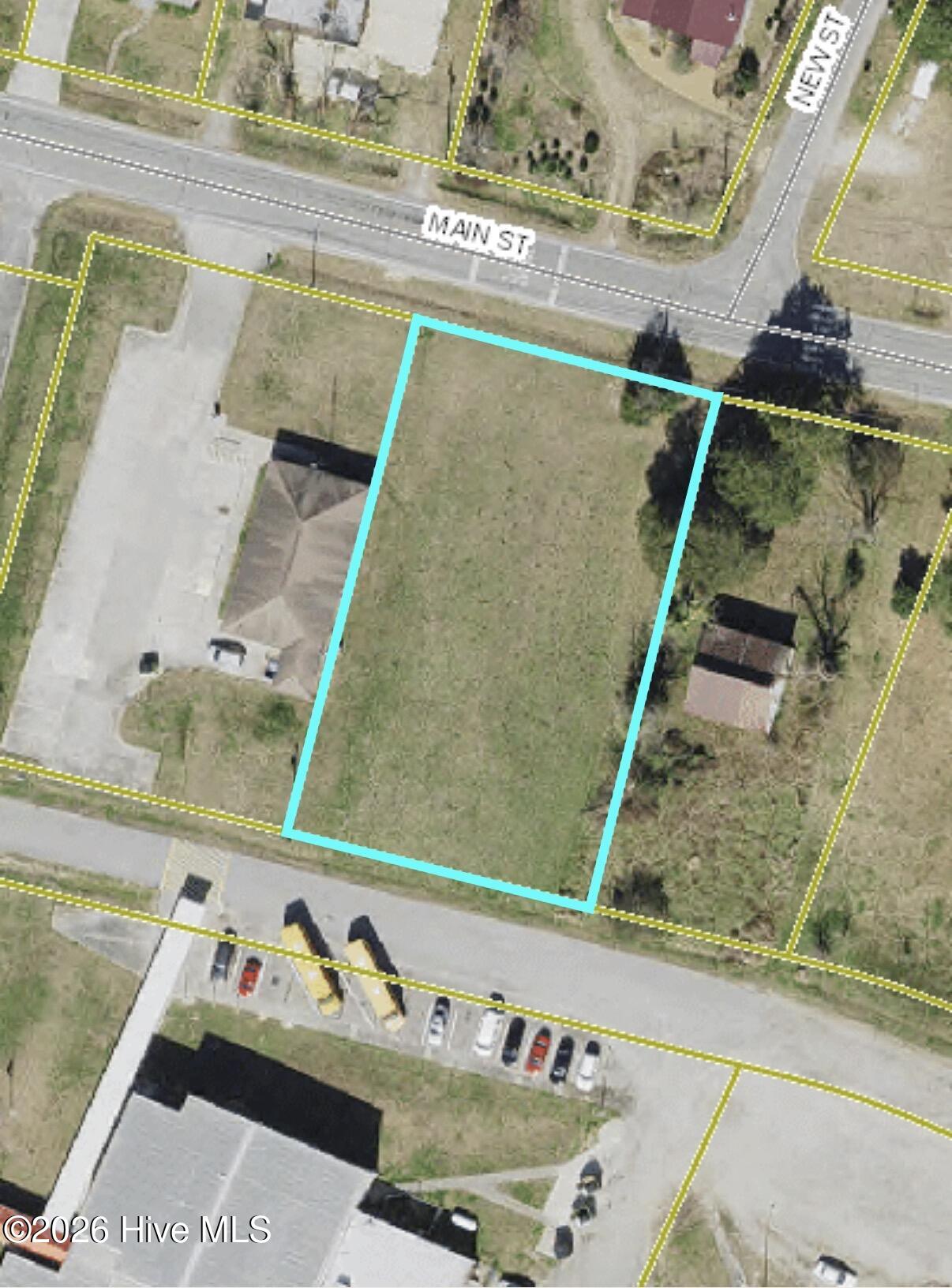 1860 Main Street Property Photo 2