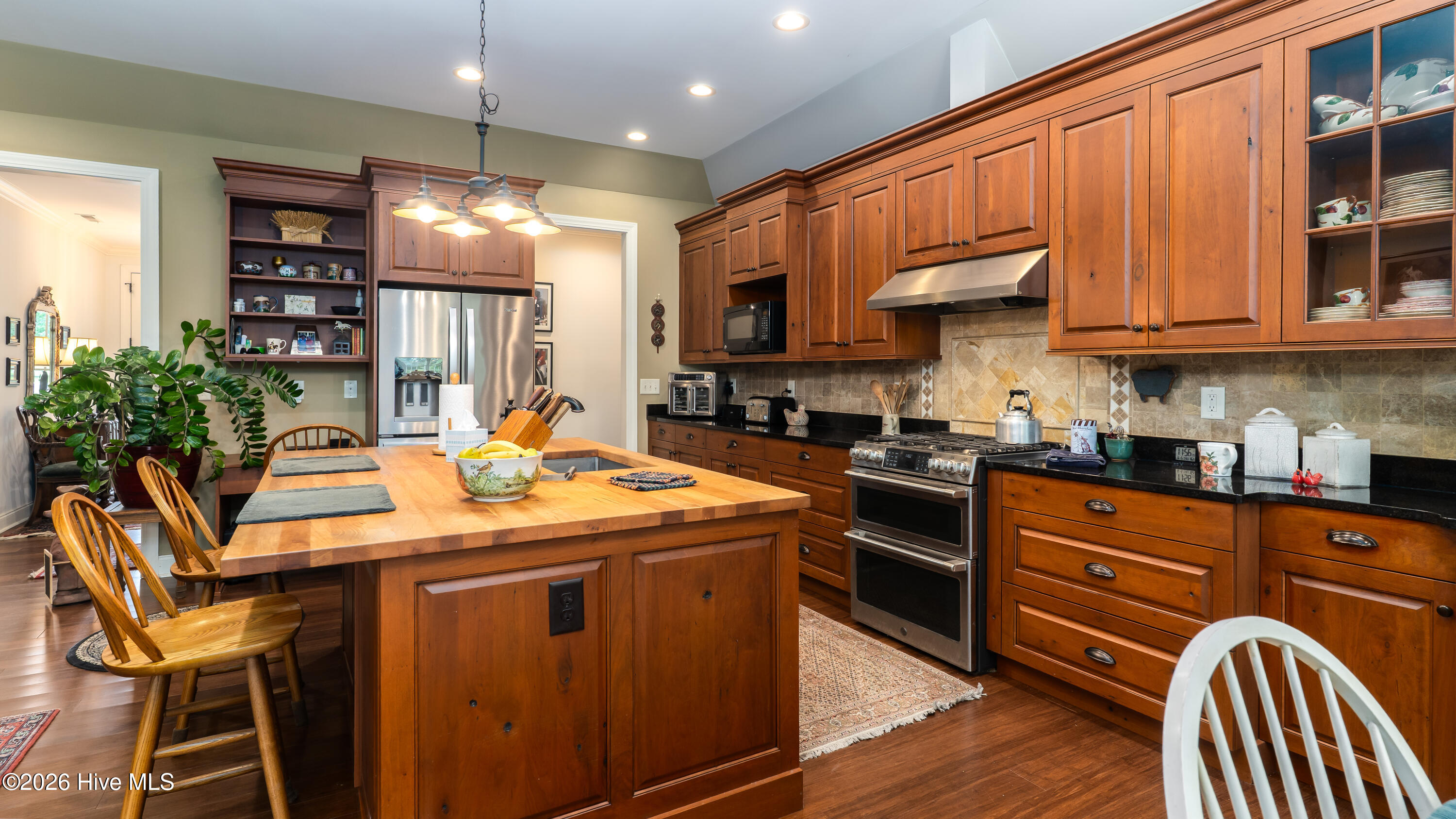 729 Furr Road Property Photo 18
