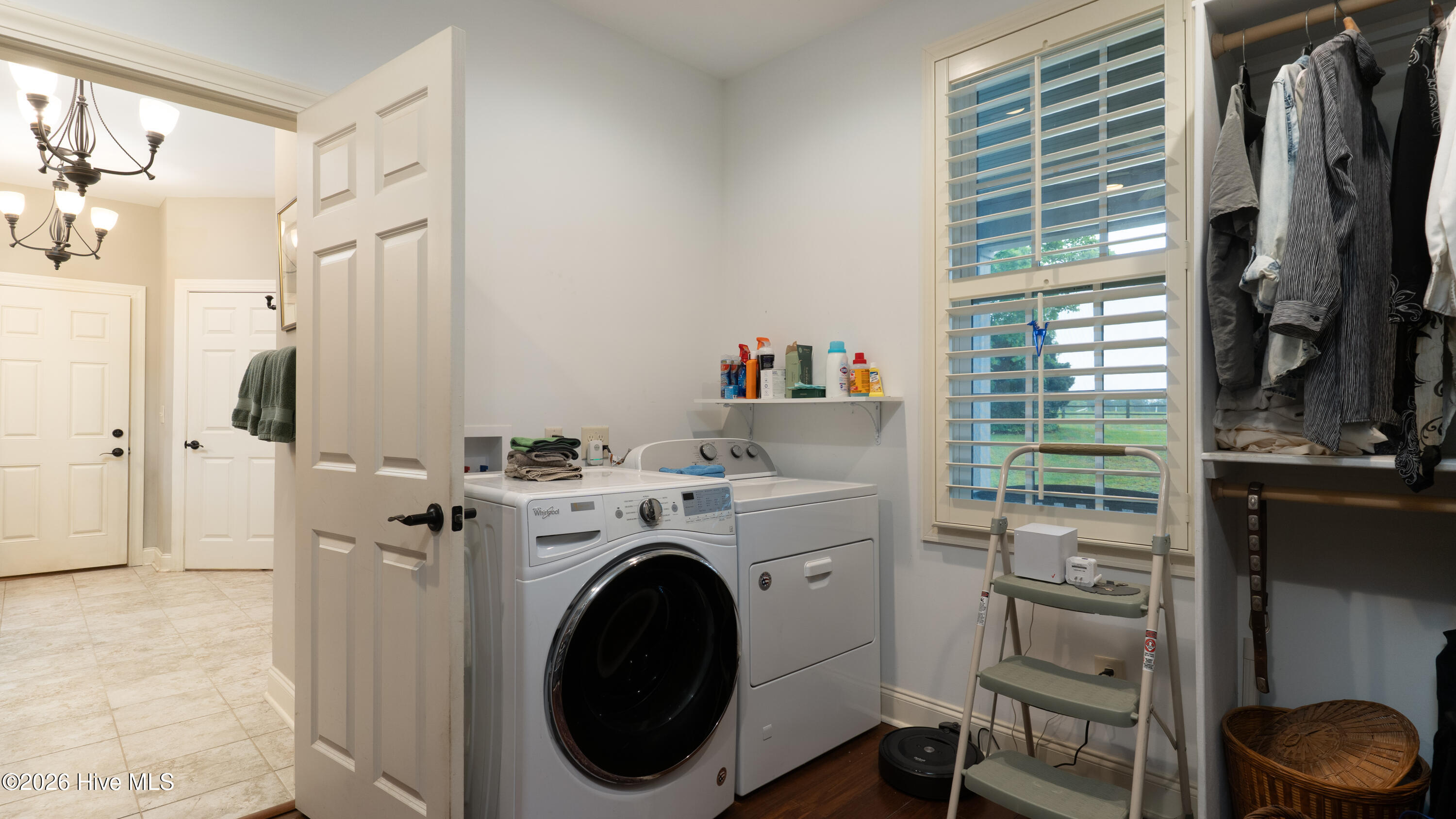 729 Furr Road Property Photo 27