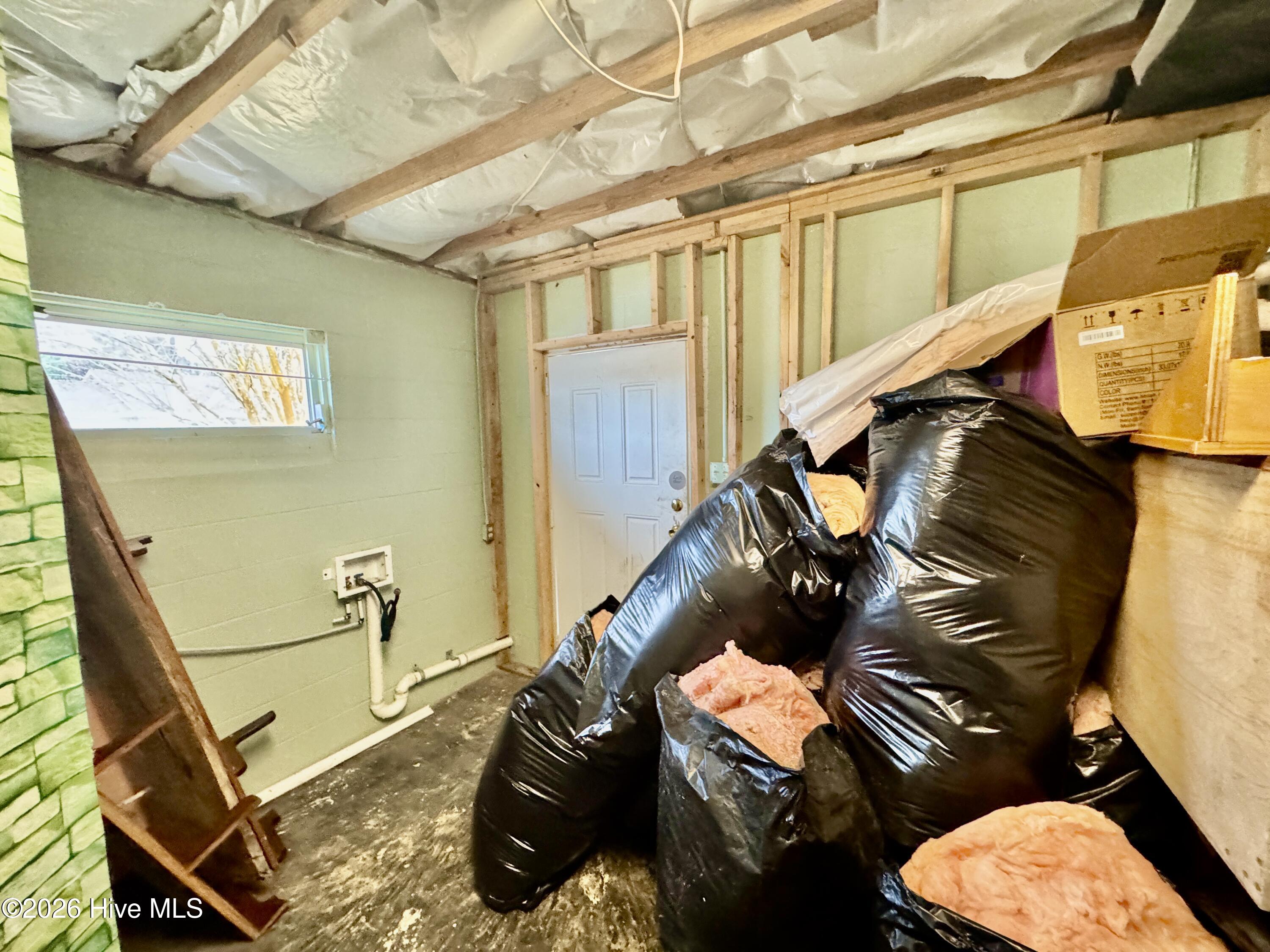 100 Earl Avenue Property Photo 20