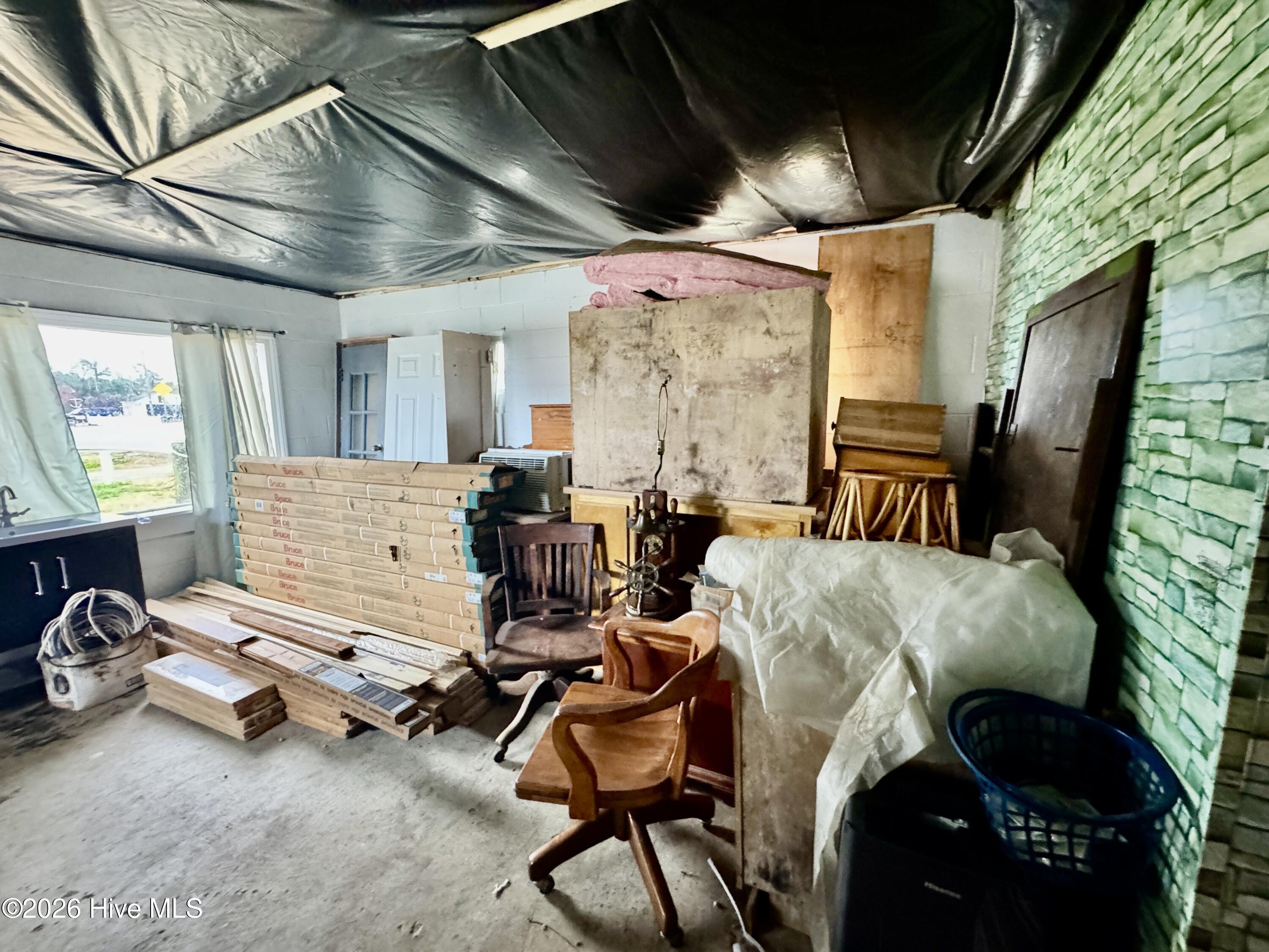 100 Earl Avenue Property Photo 22